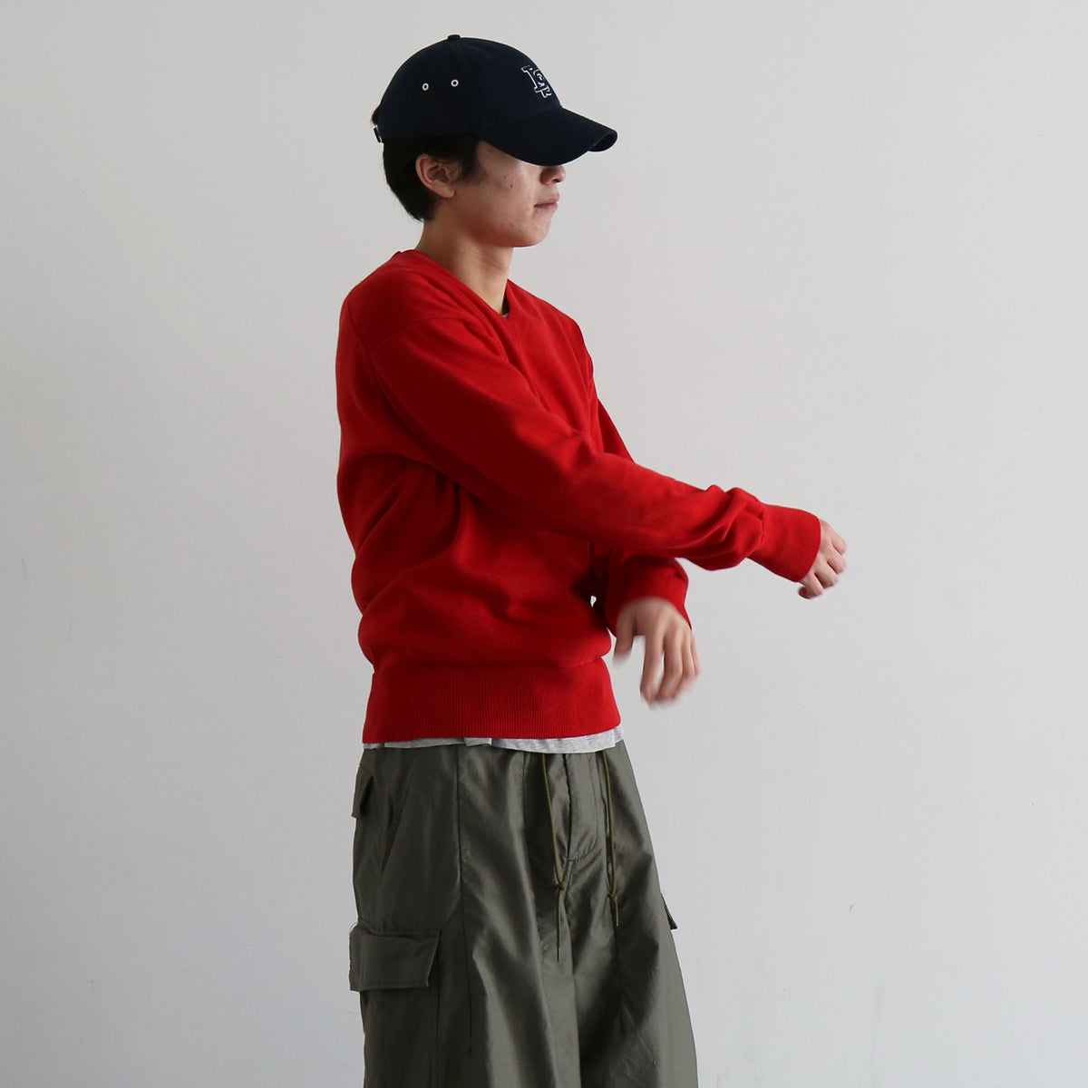 KAIKO【カイコー】v neck sweater 