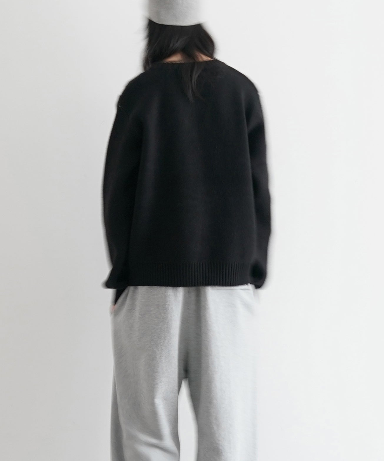 MOWALOLA Ebony relaxed jumper "BLACK"