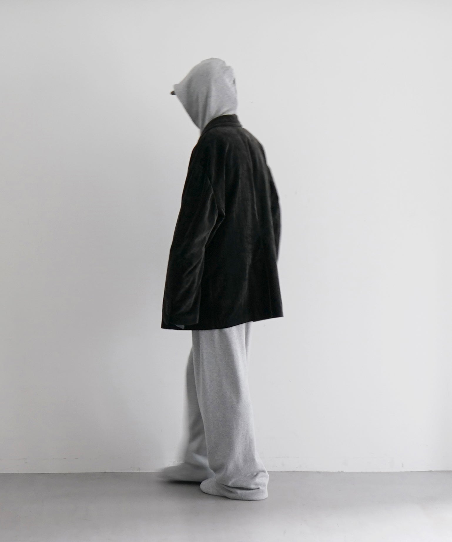 ensou. Hypersized blazer "SUMI-DYED BLACK"