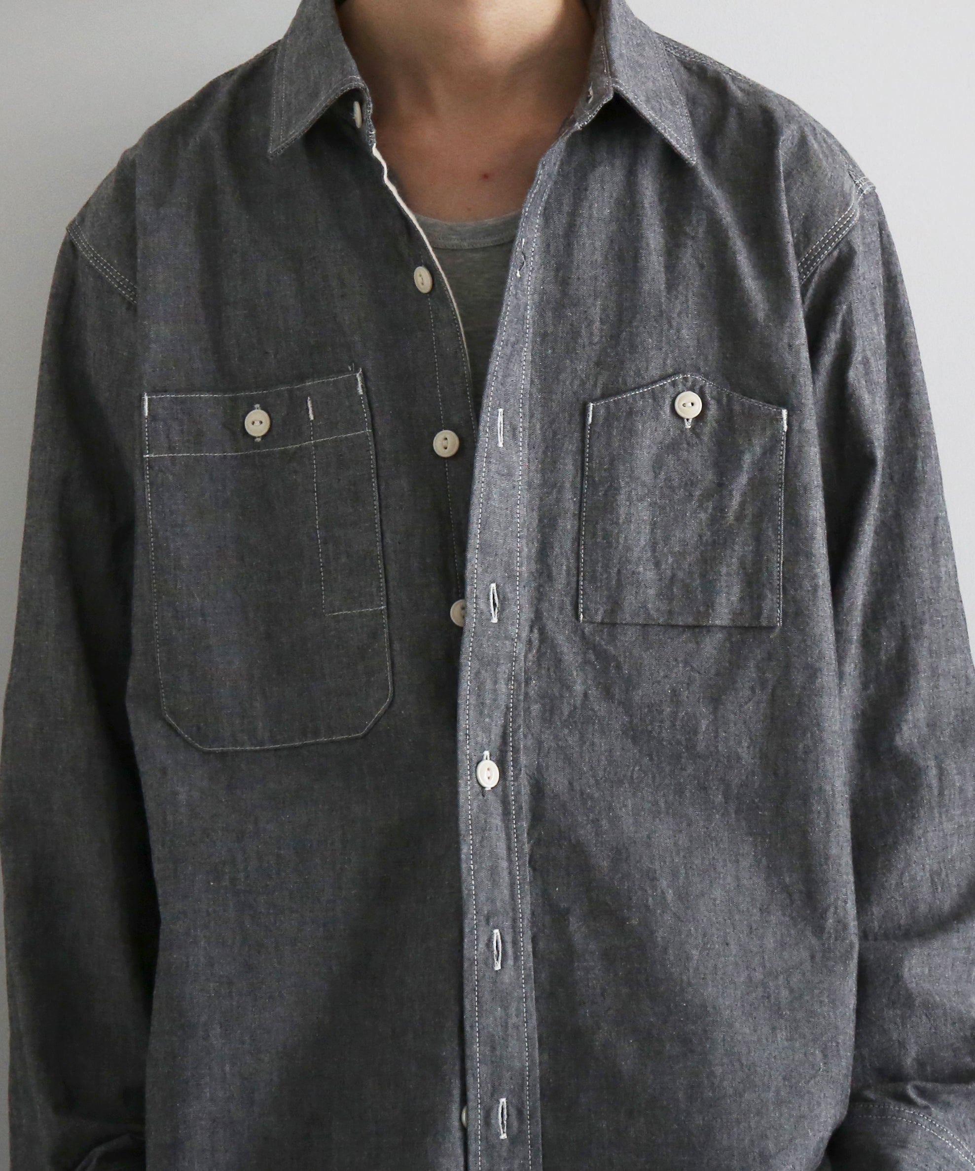 Engineered Garments Work shirt - cotton chambray "GRAY"
