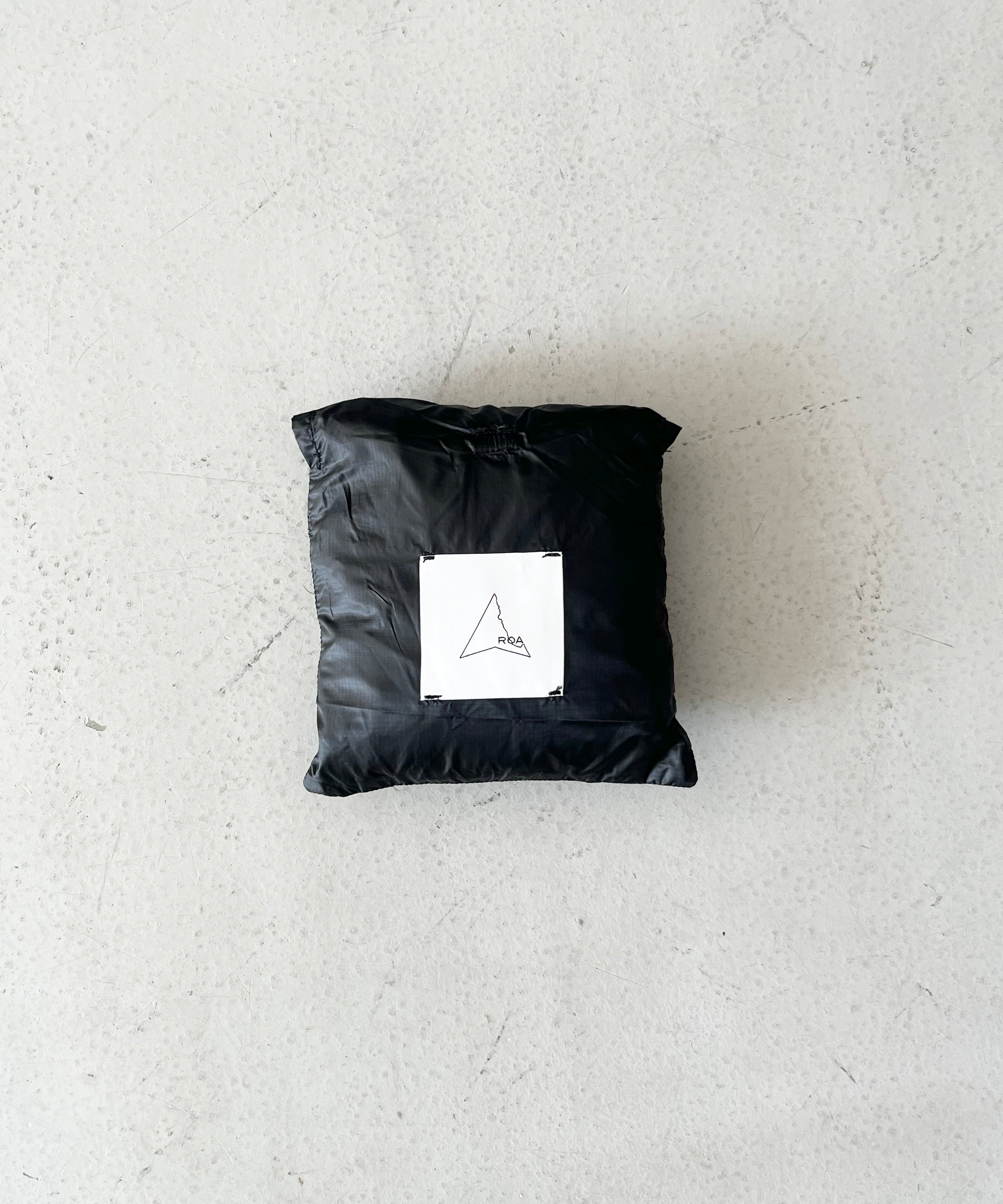 ROA Laki packable knot bag "BLACK"