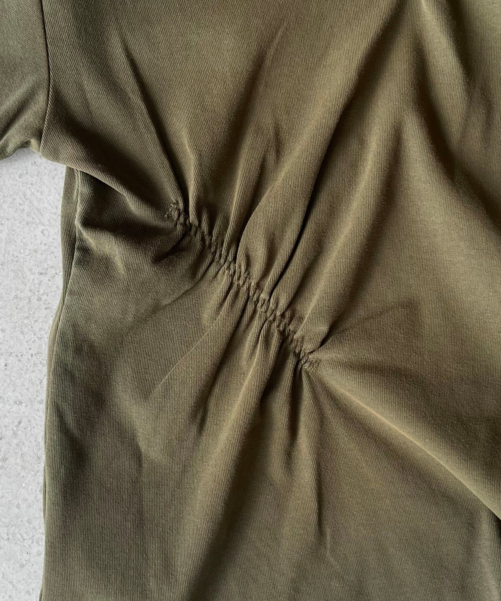 LOADINGROOM Angel goblin tee "DARK GREEN"