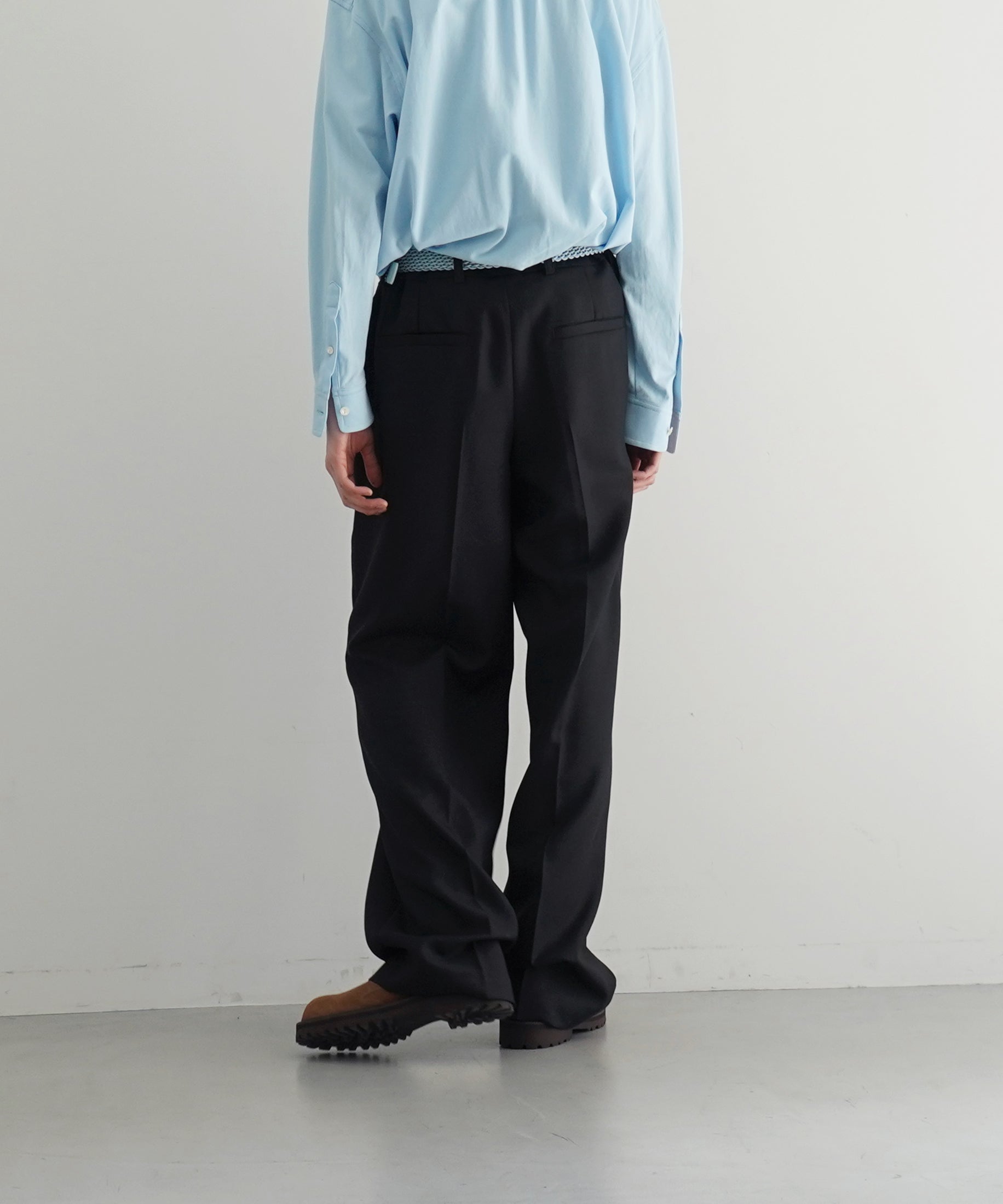 Pablo Serrón ブラックスリムフィットパンツ sefr【セファー】 Jeon trouser 