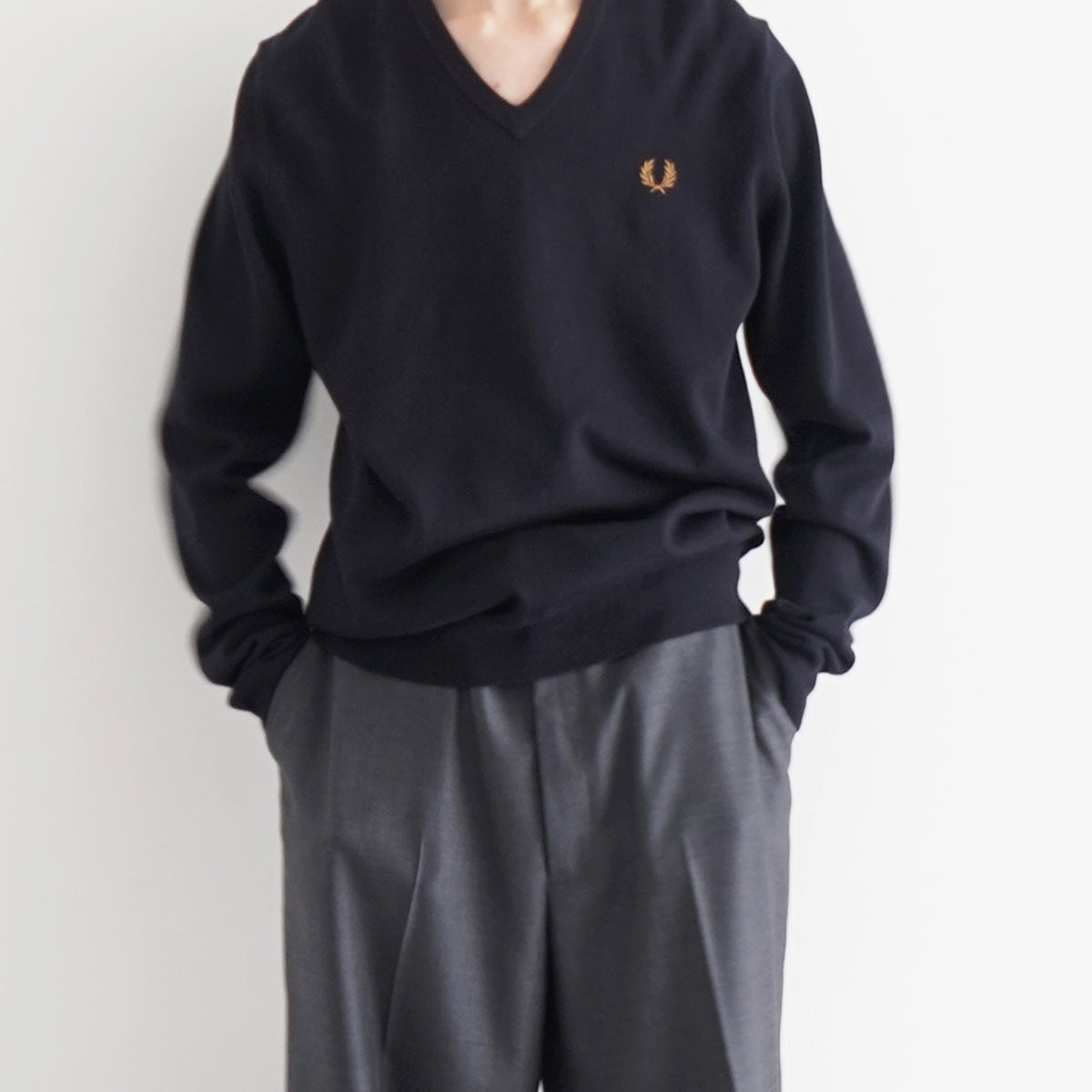 FRED PERRY【フレッドペリー】 Classic v neck jumper 