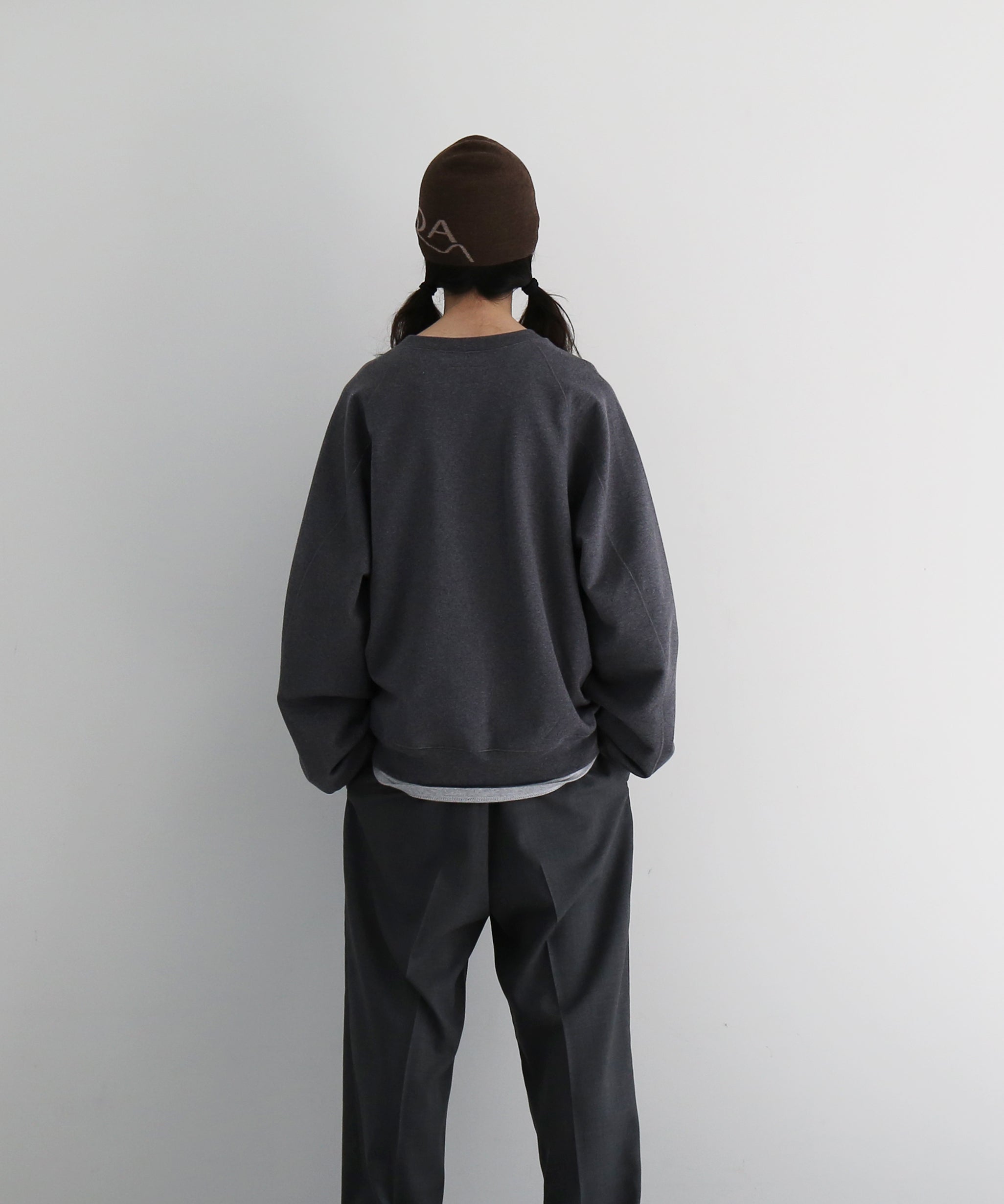 【EXCLUSIVE】Laid.B "Training" O×LB sweat shirts "CHARCOAL GRAY"