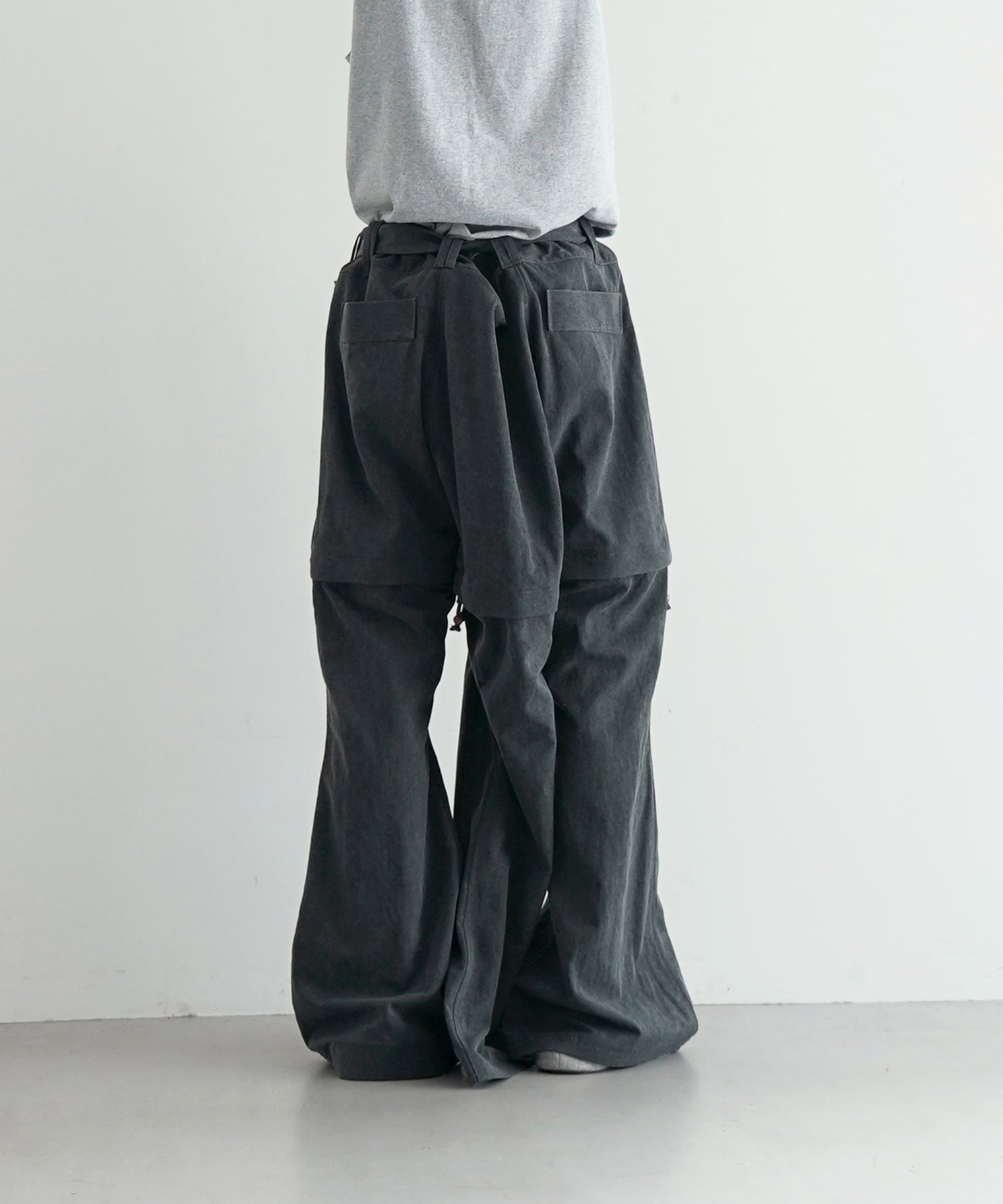 JIAN YE  八咫烏 PANTS "WASHED BLACK"