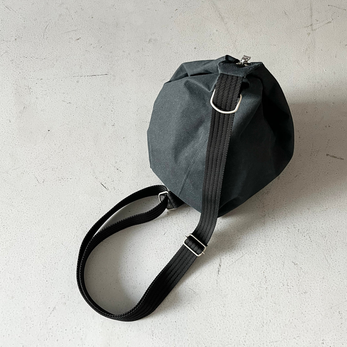 小物 BIBLIOTHERK 62315570-0F07-4D71-9F5A-