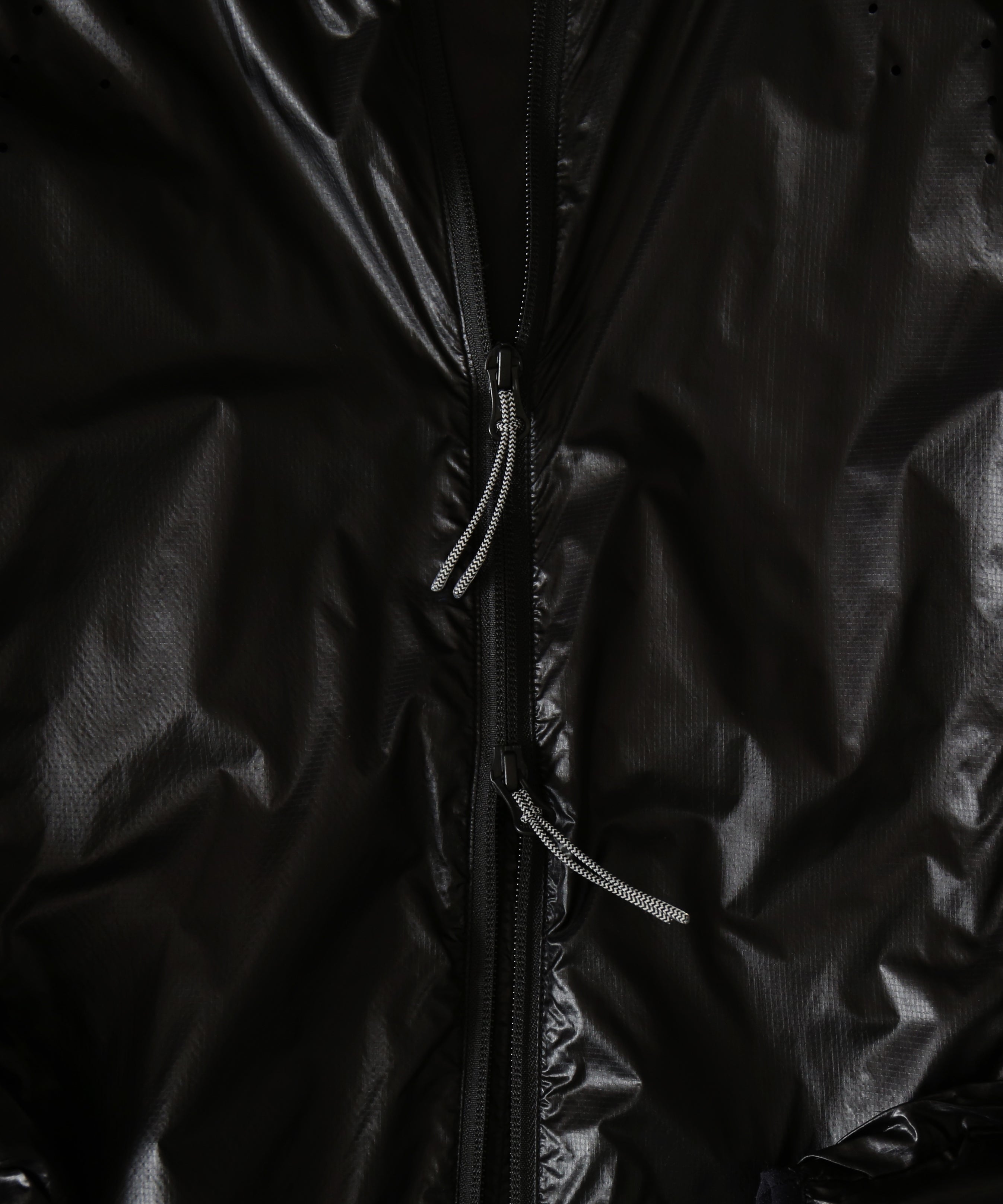 ROA Hue packable wind jacket "BLACK"