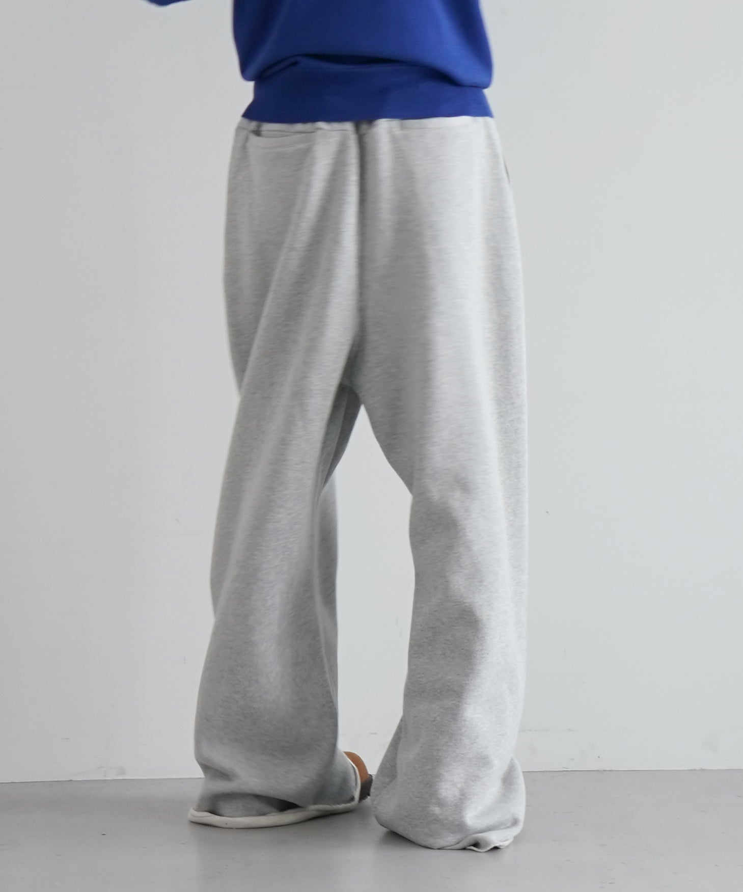 ENTIRE STUDIOS Full sweatpant "WASHED BLACK"