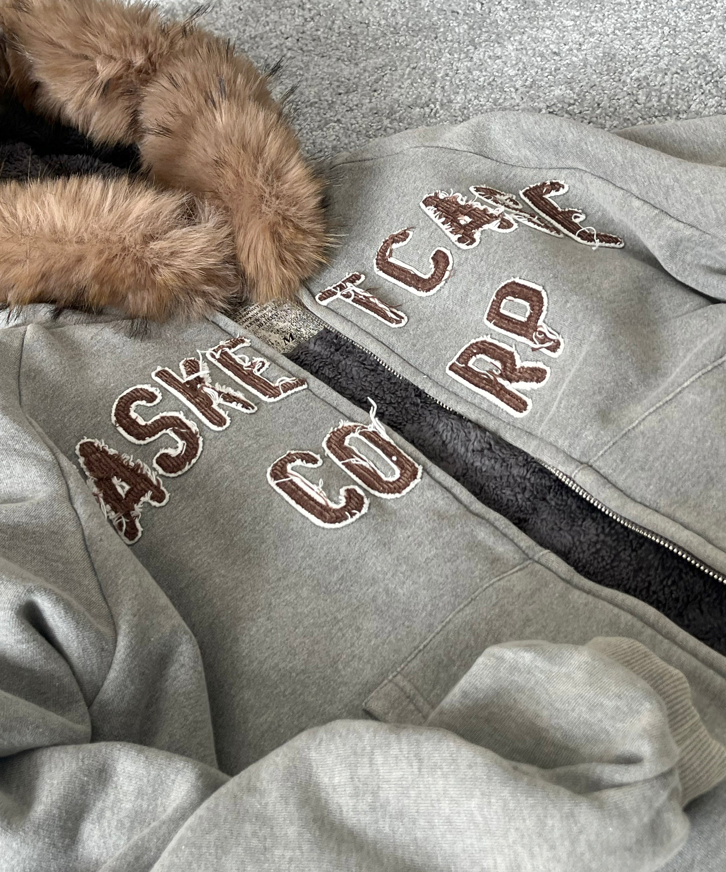 Basketcase Bc corp lined zip up "DARK HEATHER GRAY"
