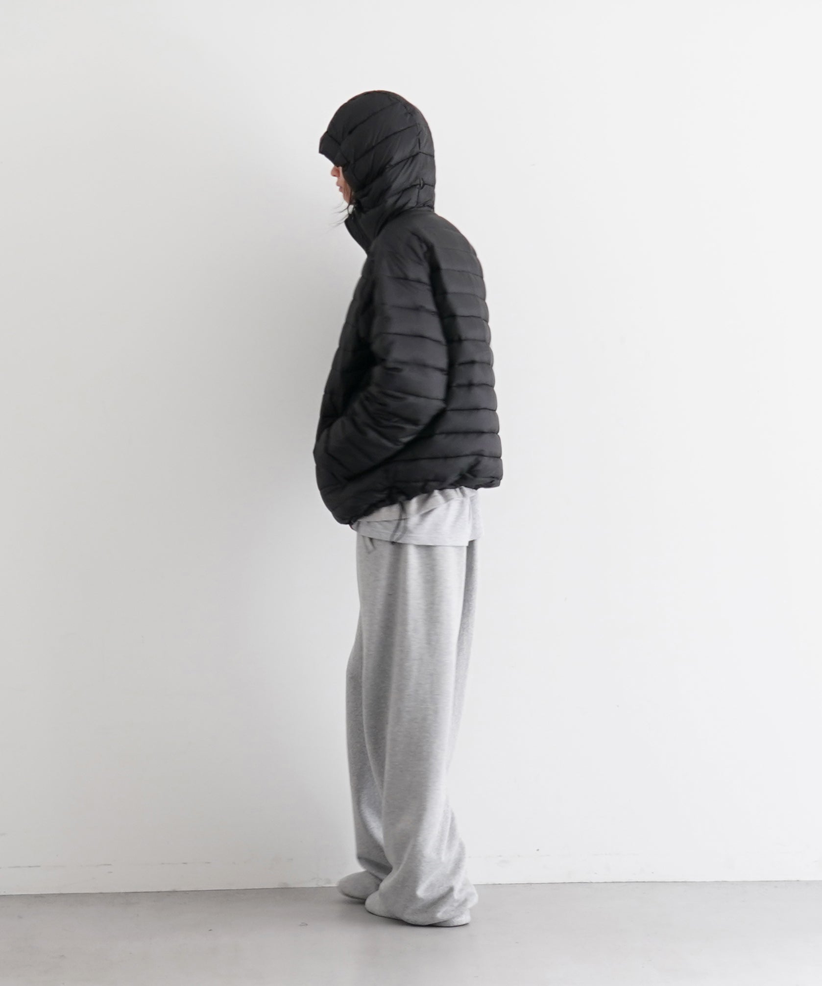 SAN SAN GEAR Suffix puffer jacket "BLACK"