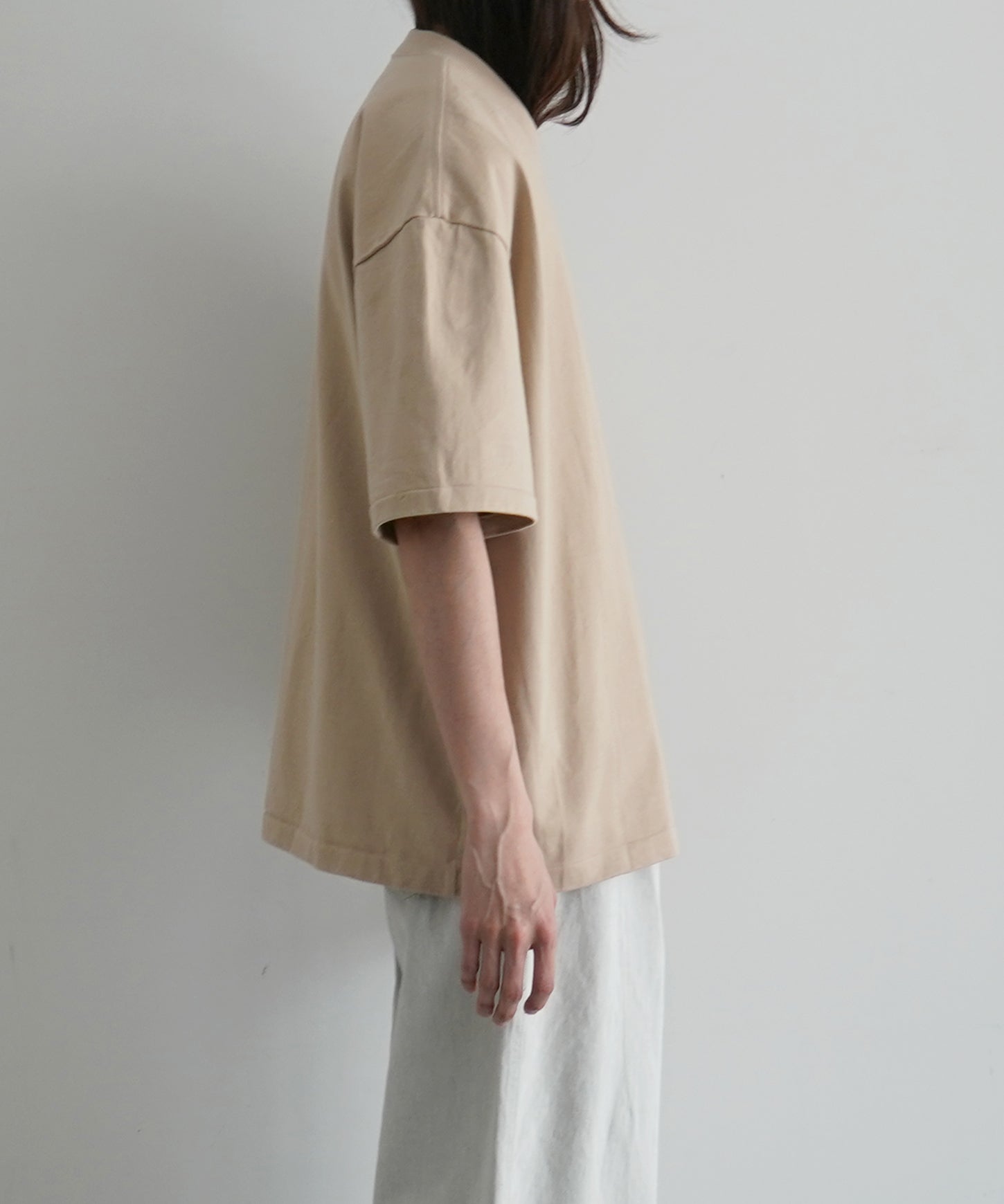 AURALEE Heavy weight pocket tee "LIGHT CAMEL"