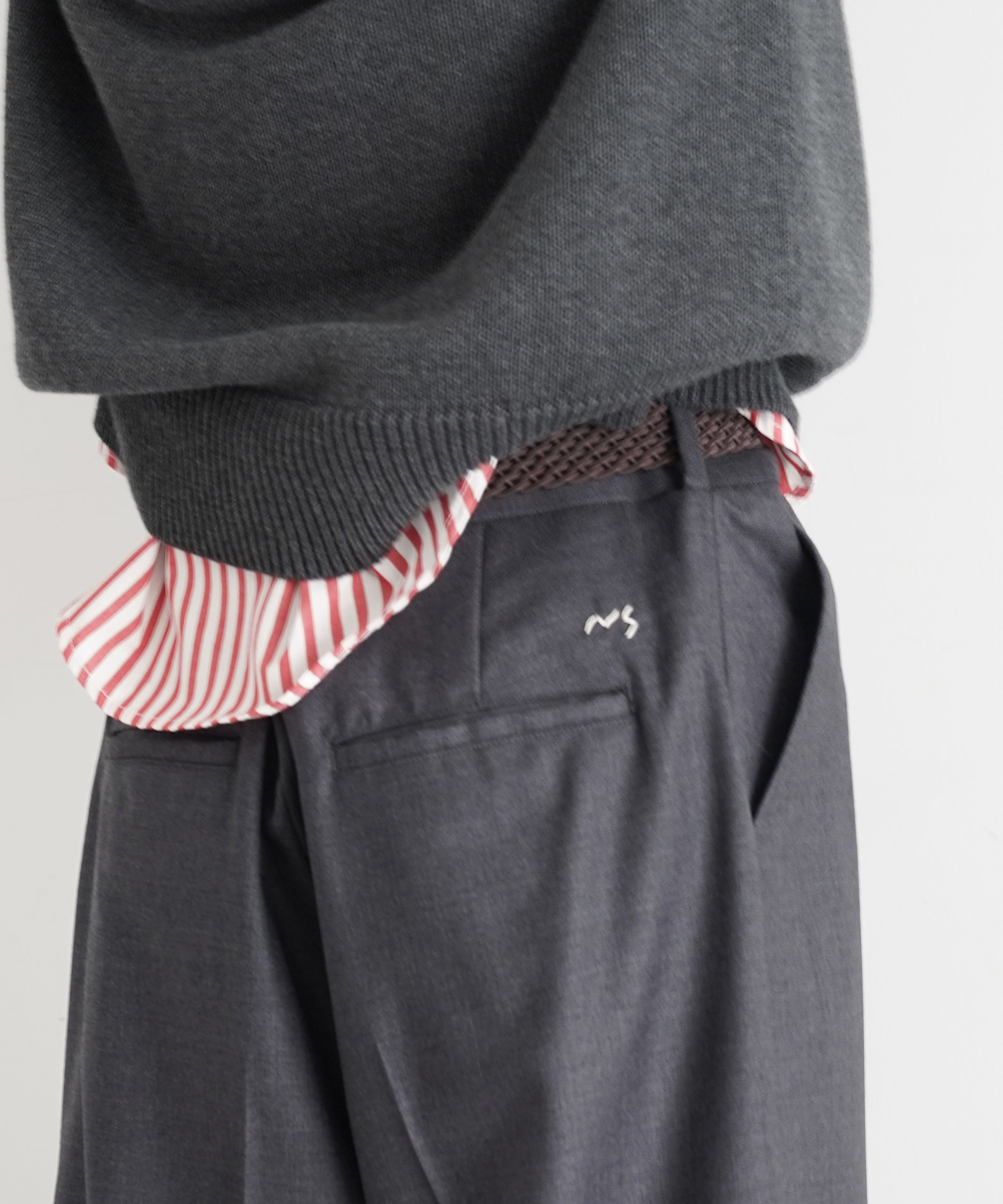 NEONSIGN【ネオンサイン】【EXCLUSIVE】Anatomic straight slacks