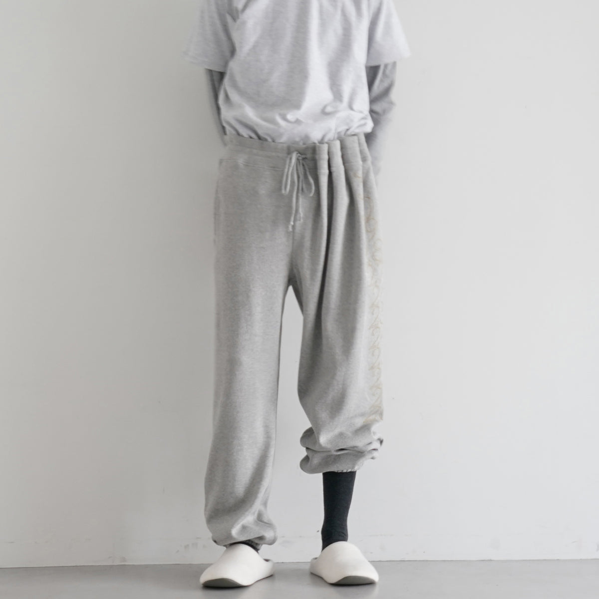 パンツ ulikasanctus Curtain jogger pant 7_e979b06e-6be2-42c6-9961-