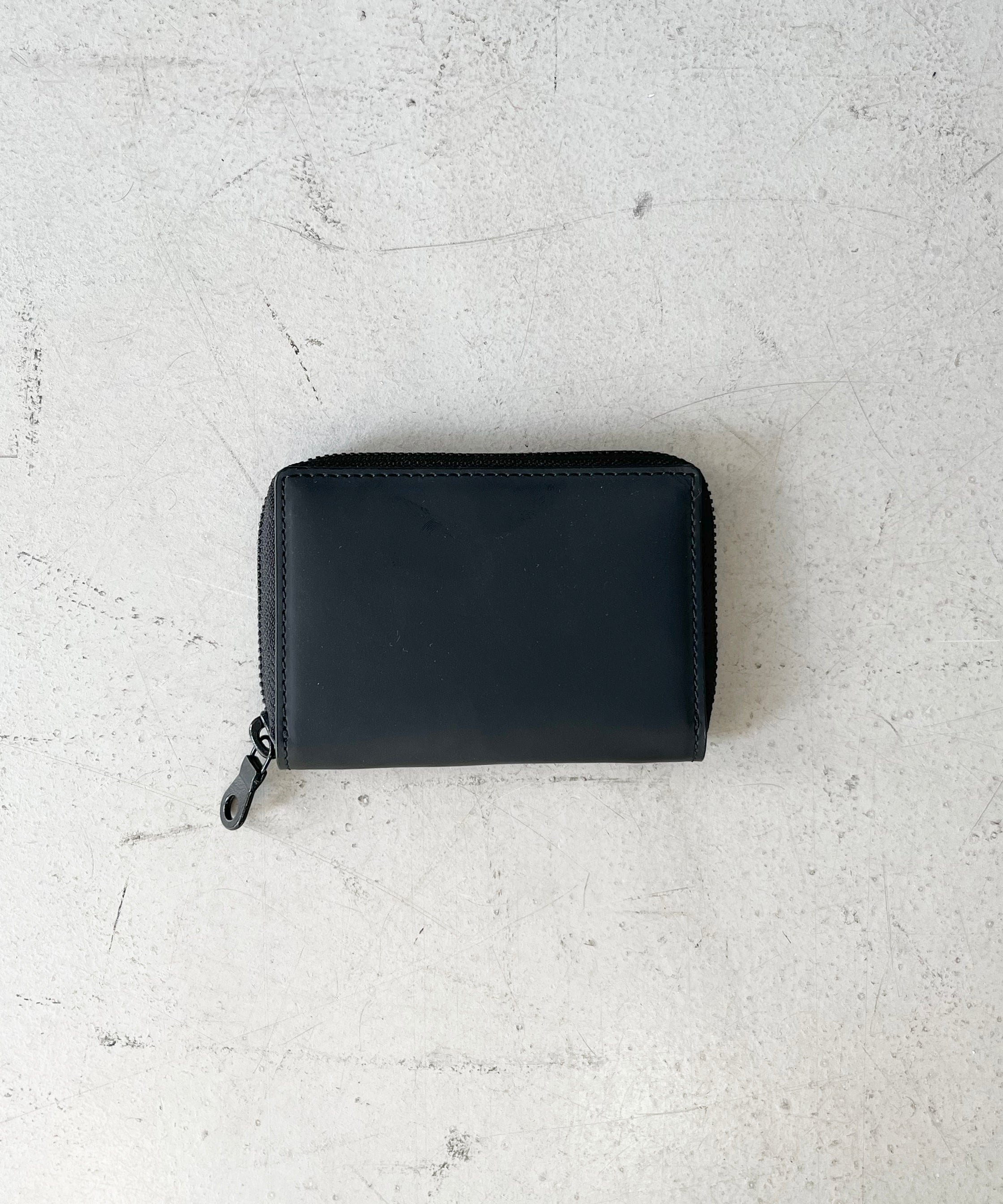 Mr.FEAST ROUND WALLET "BLACK"