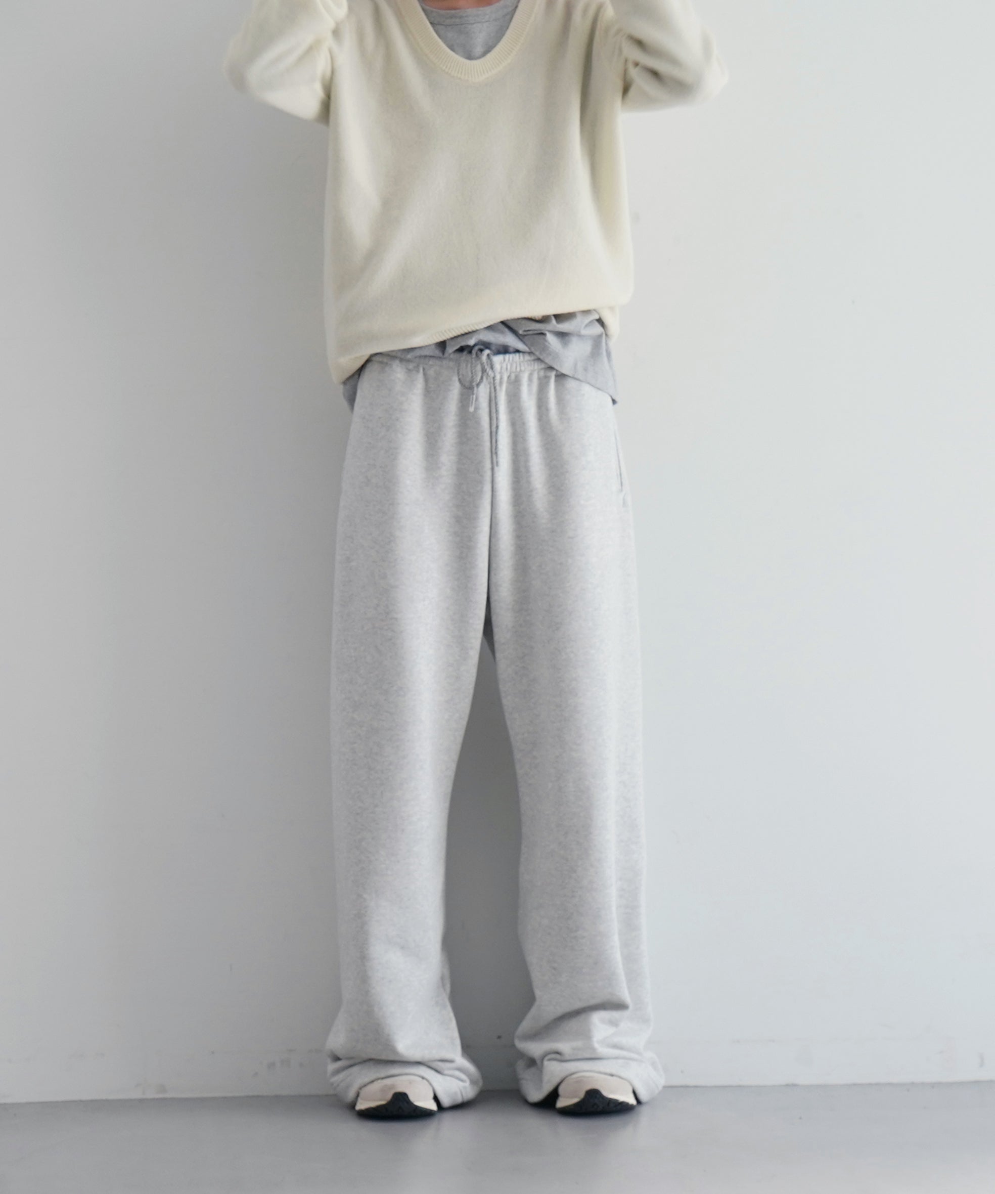 KAIKO 【カイコー】Loose fit sweat pants 