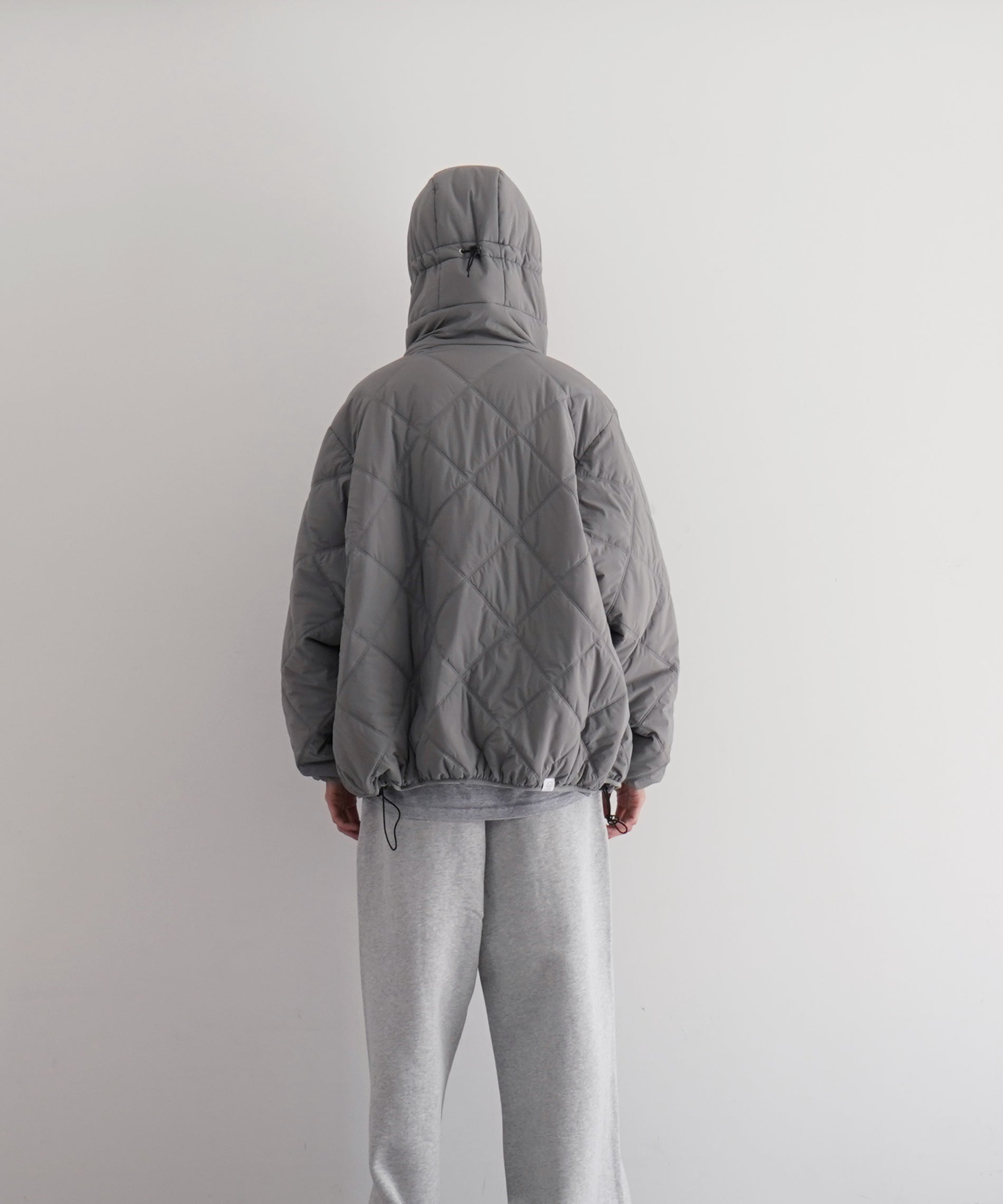 Evisen Skateboardsゑ【エビセンスケートボード】Light quilted down