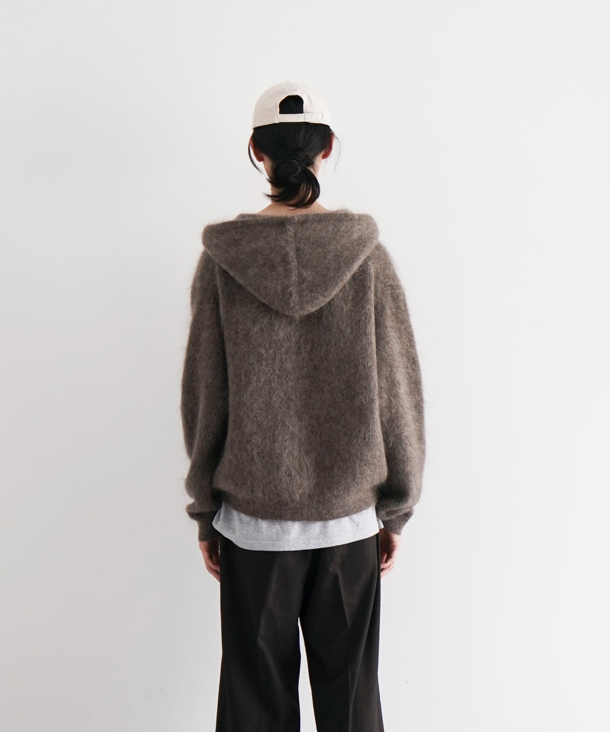 【EXCLUSIVE】crepuscule Mohair zip parka "BROWN"