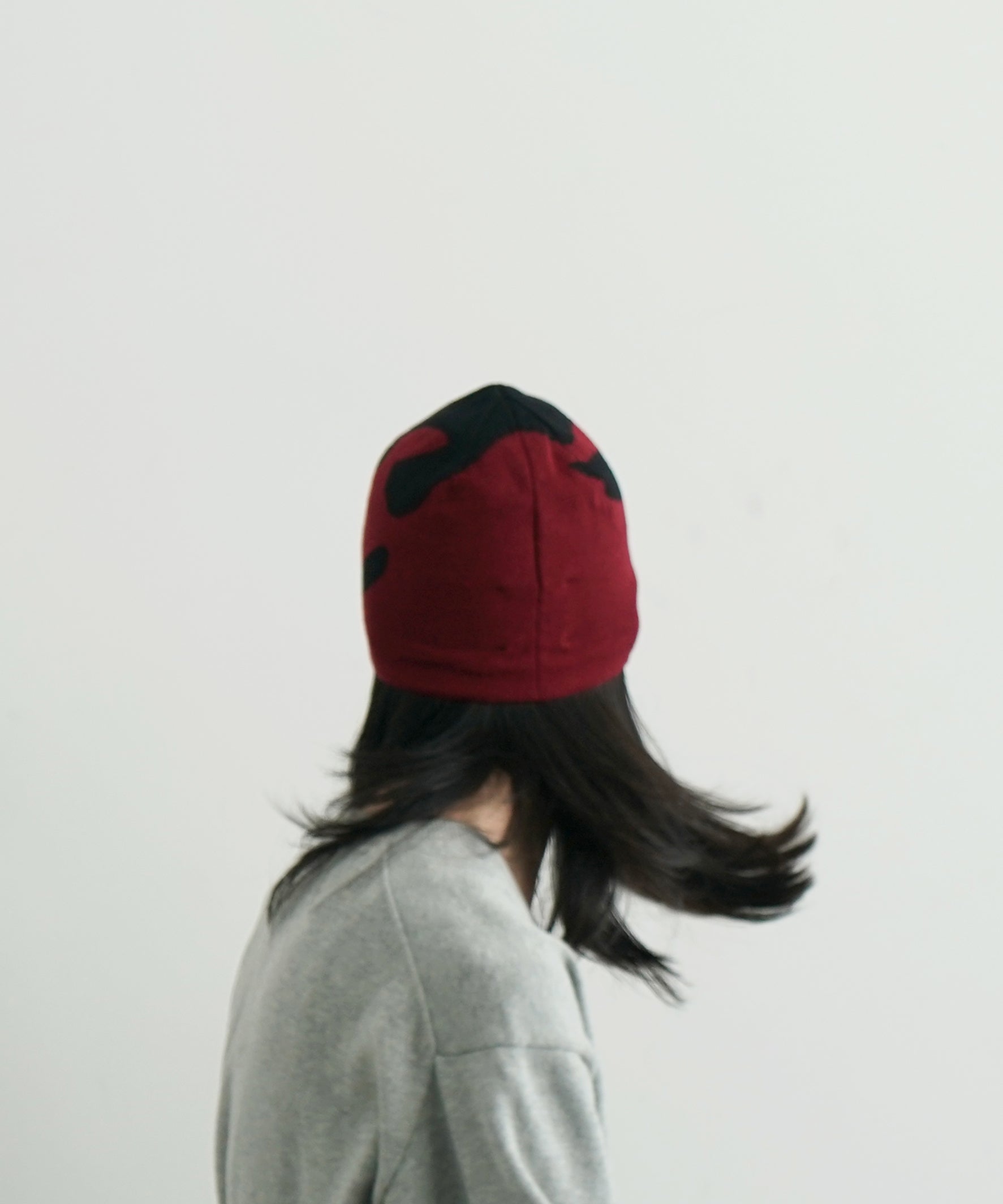 ROA Magma wool beanie "DARK RED"