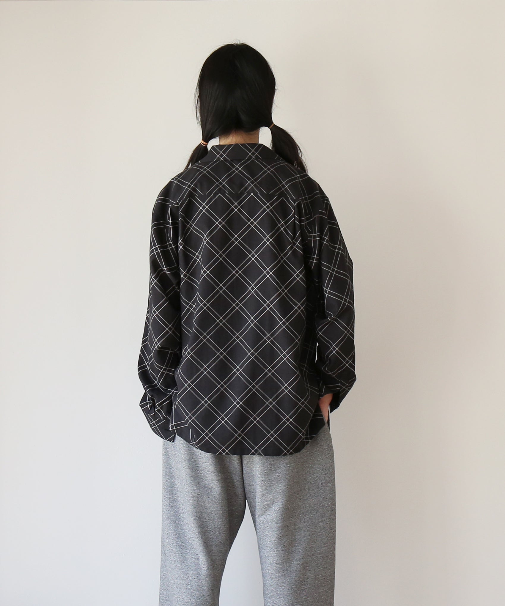 COTTON PAN Dorami l/s 綿シルクシャツchank "GRAY×BLACK"