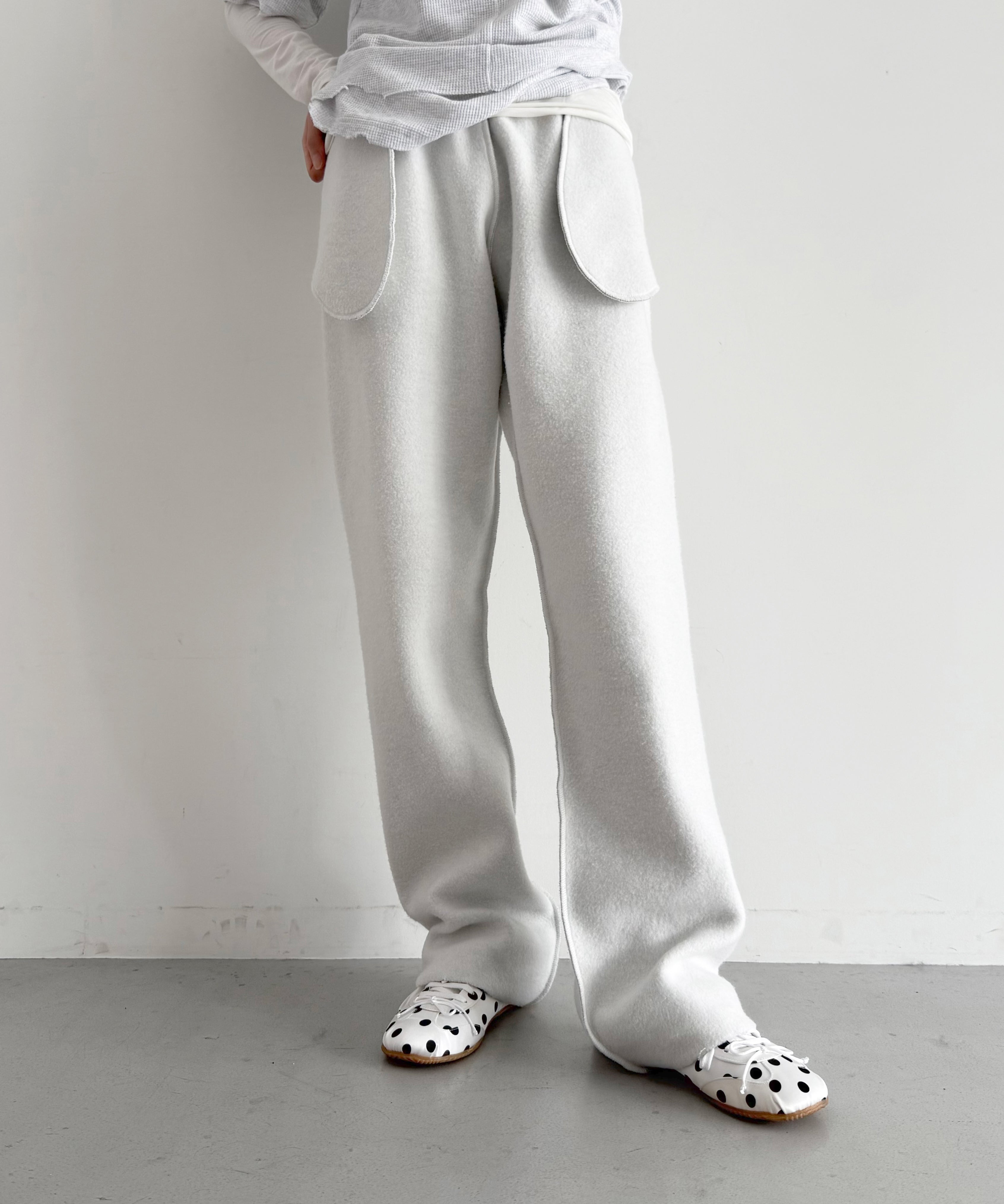 NATASHA ZINKO Joggers "GREY"