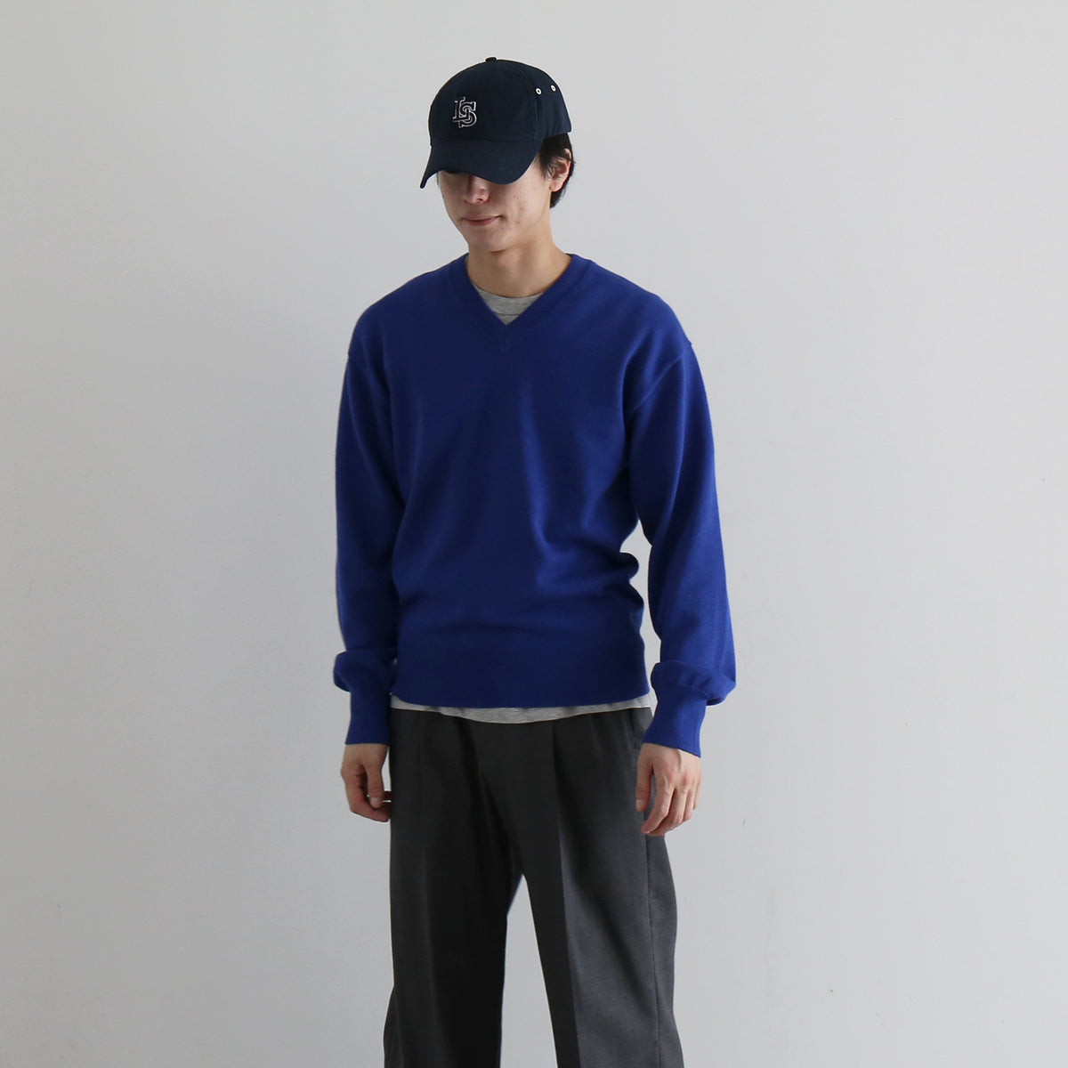 KAIKO【カイコー】v neck sweater 