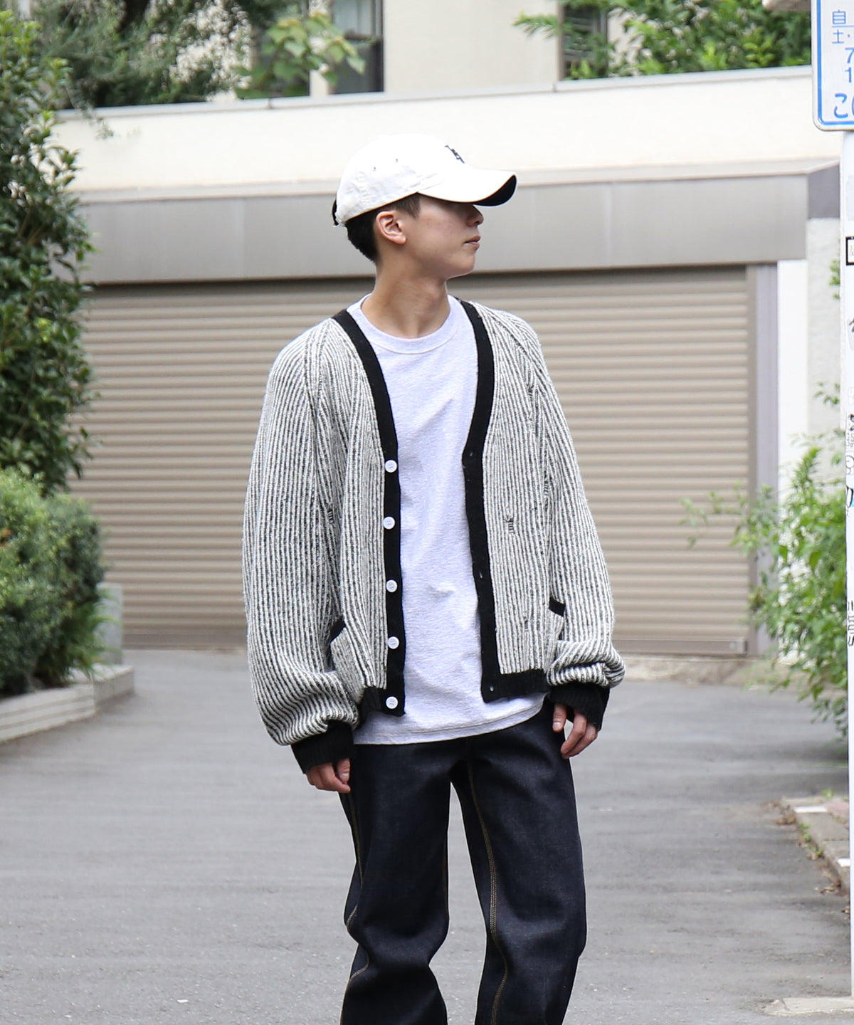 Basketcase Bleach, knit cardigan "WHITE/BLACK"