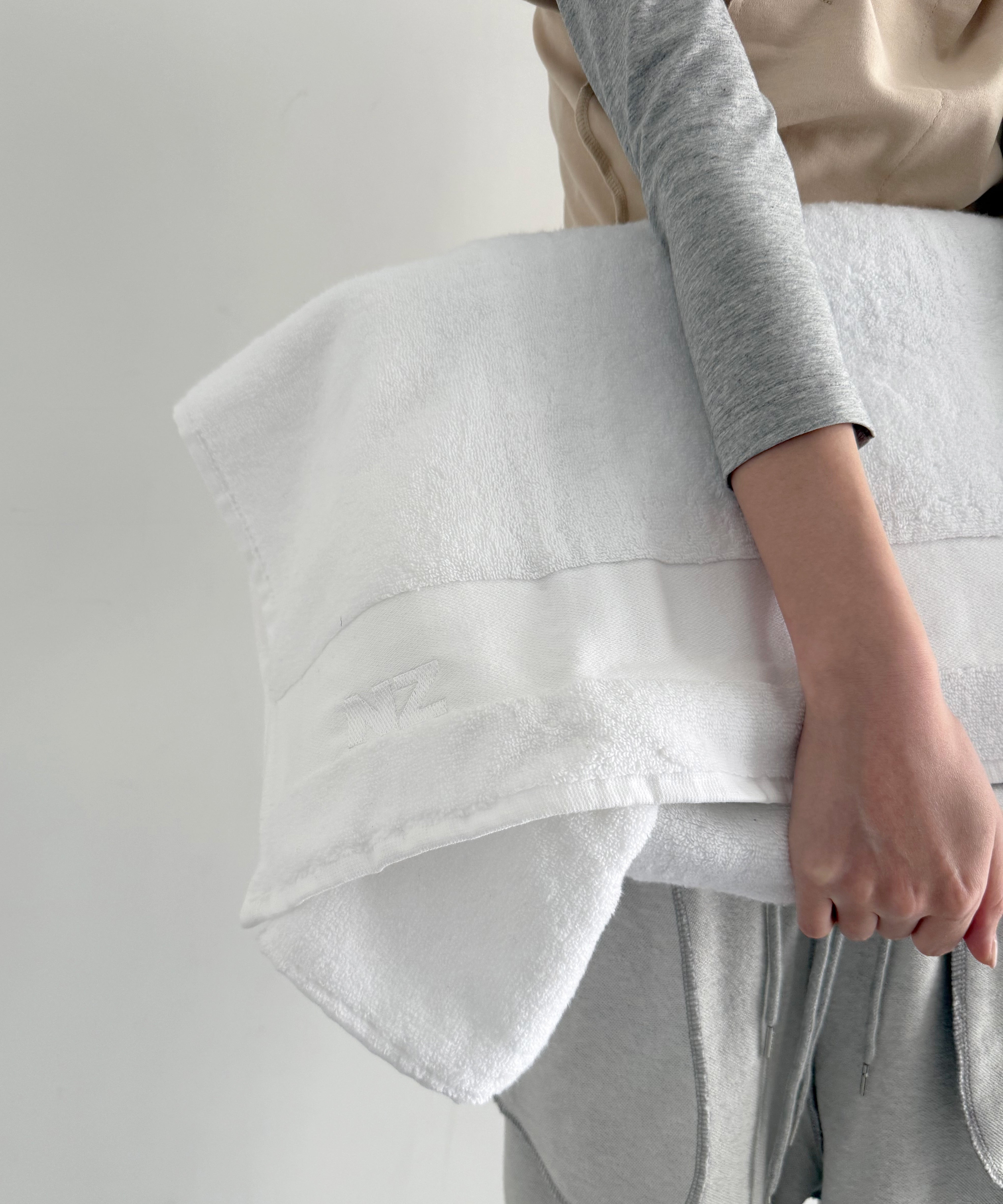 NATASHA ZINKO Large terry bag "WHITE"