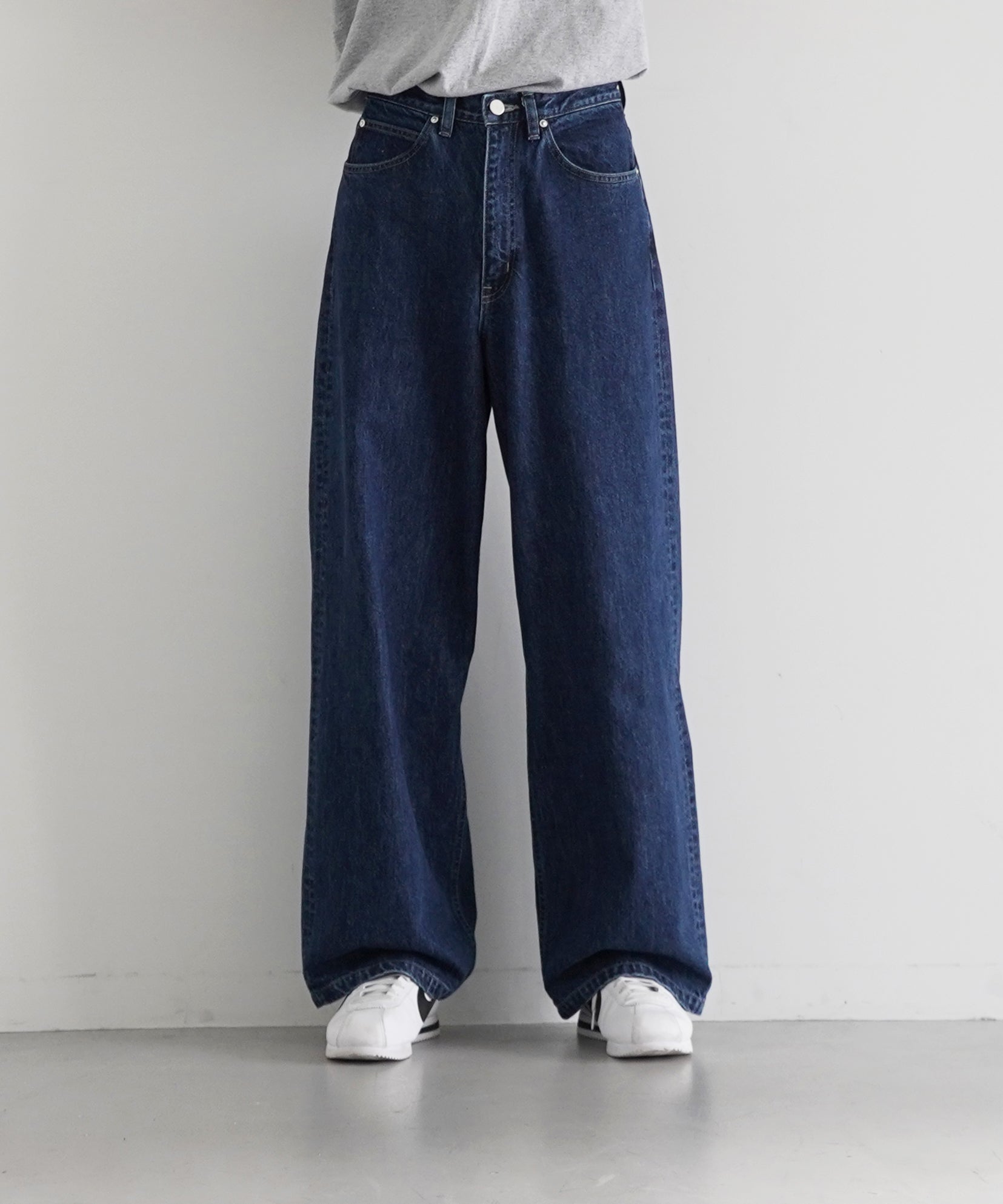 REVERBERATE Denim pants "SAX BLUE"