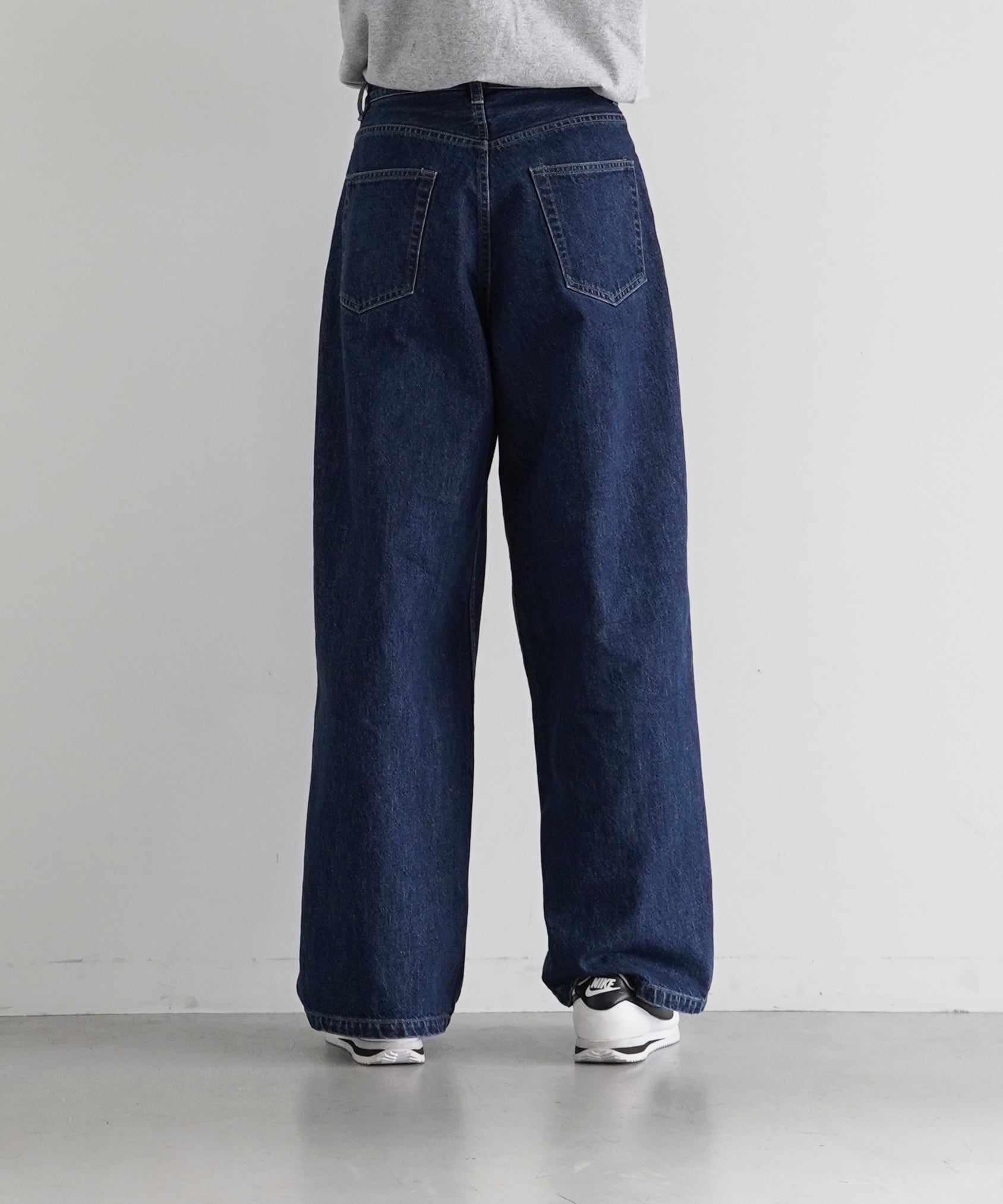 REVERBERATE Denim pants "SAX BLUE"