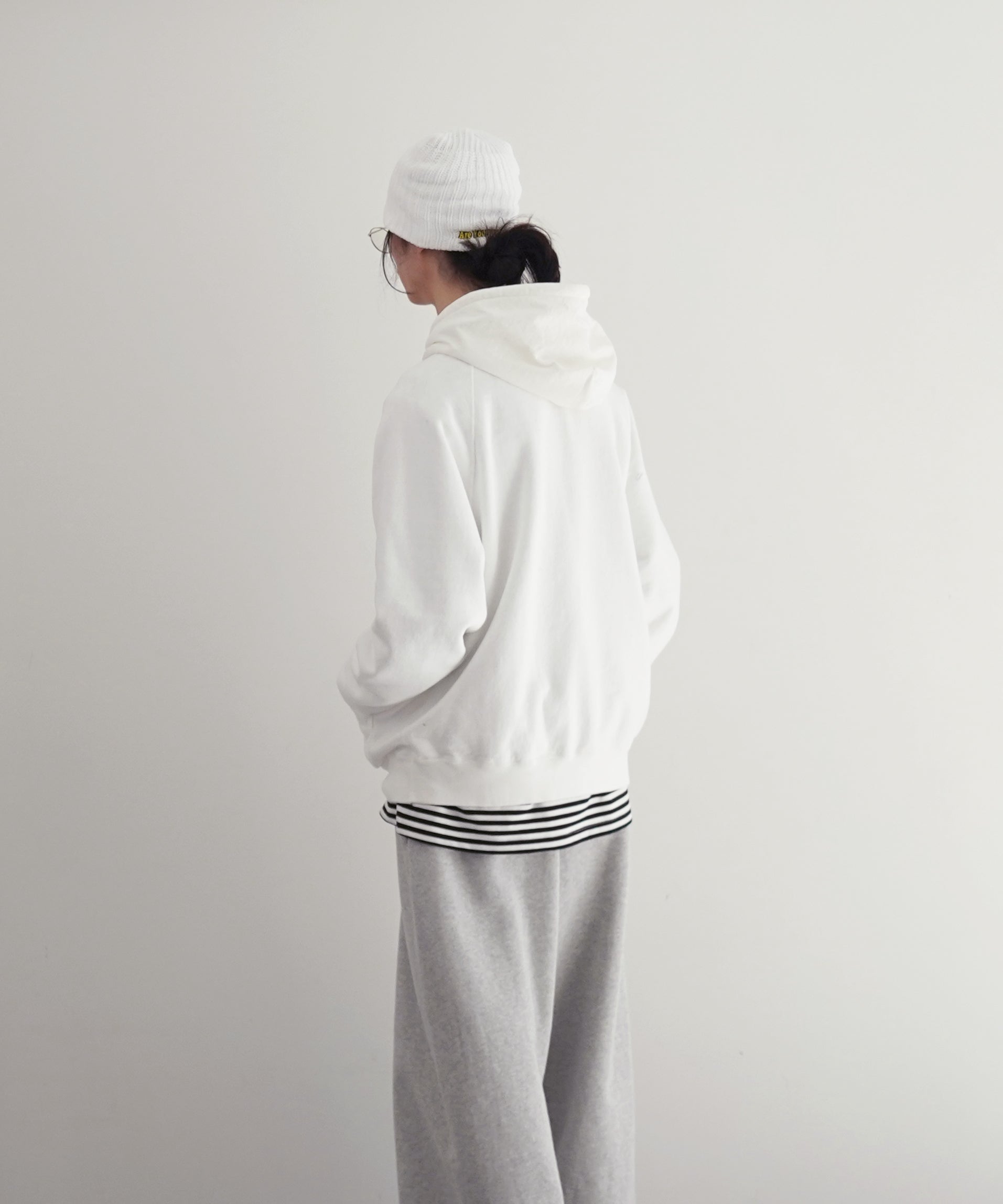 UNUSED Us2527 Sweat hoodie "WHITE"