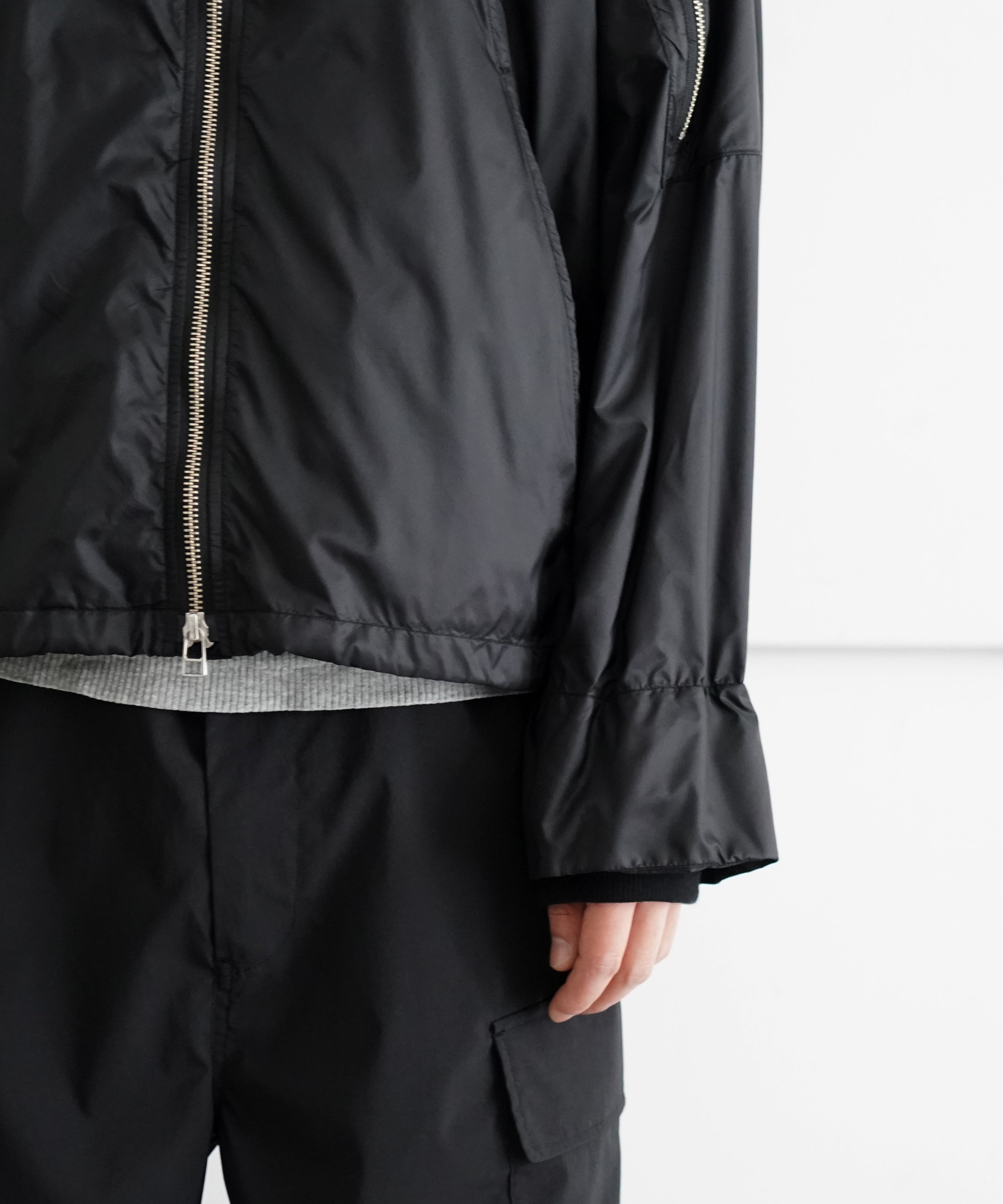 新品】CALL ナイロンブルゾン