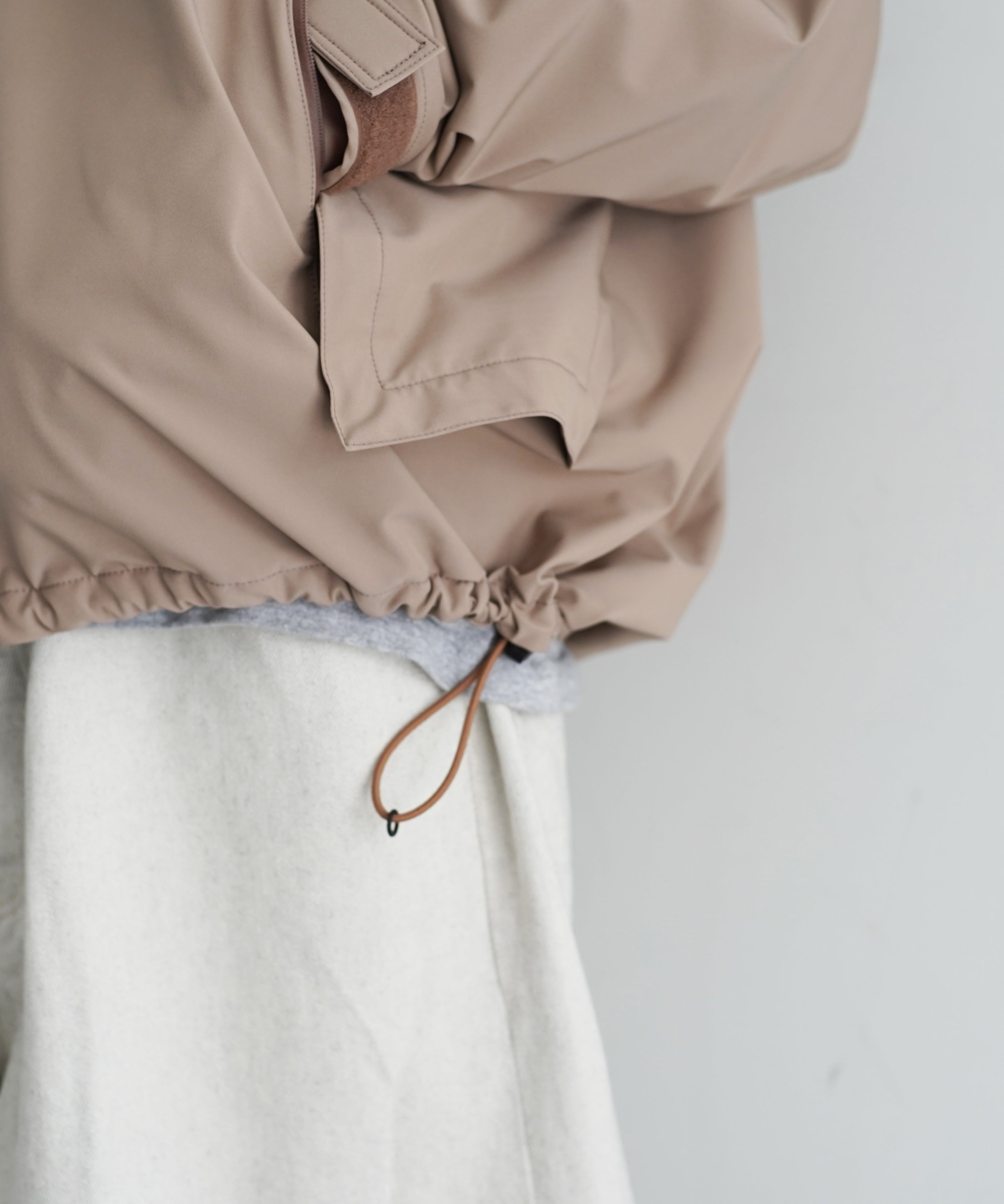 O- Barthlotto jk "TAN"