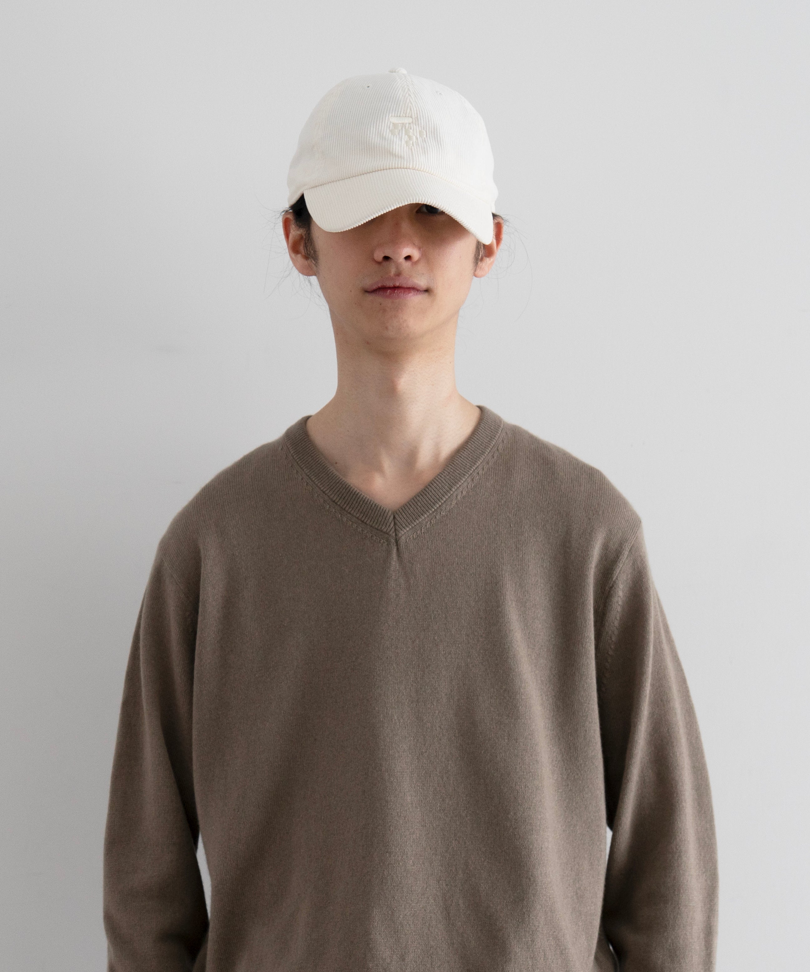 AURALEE Super fine cashmere silk knit v-neck "KHAKI BROWN"