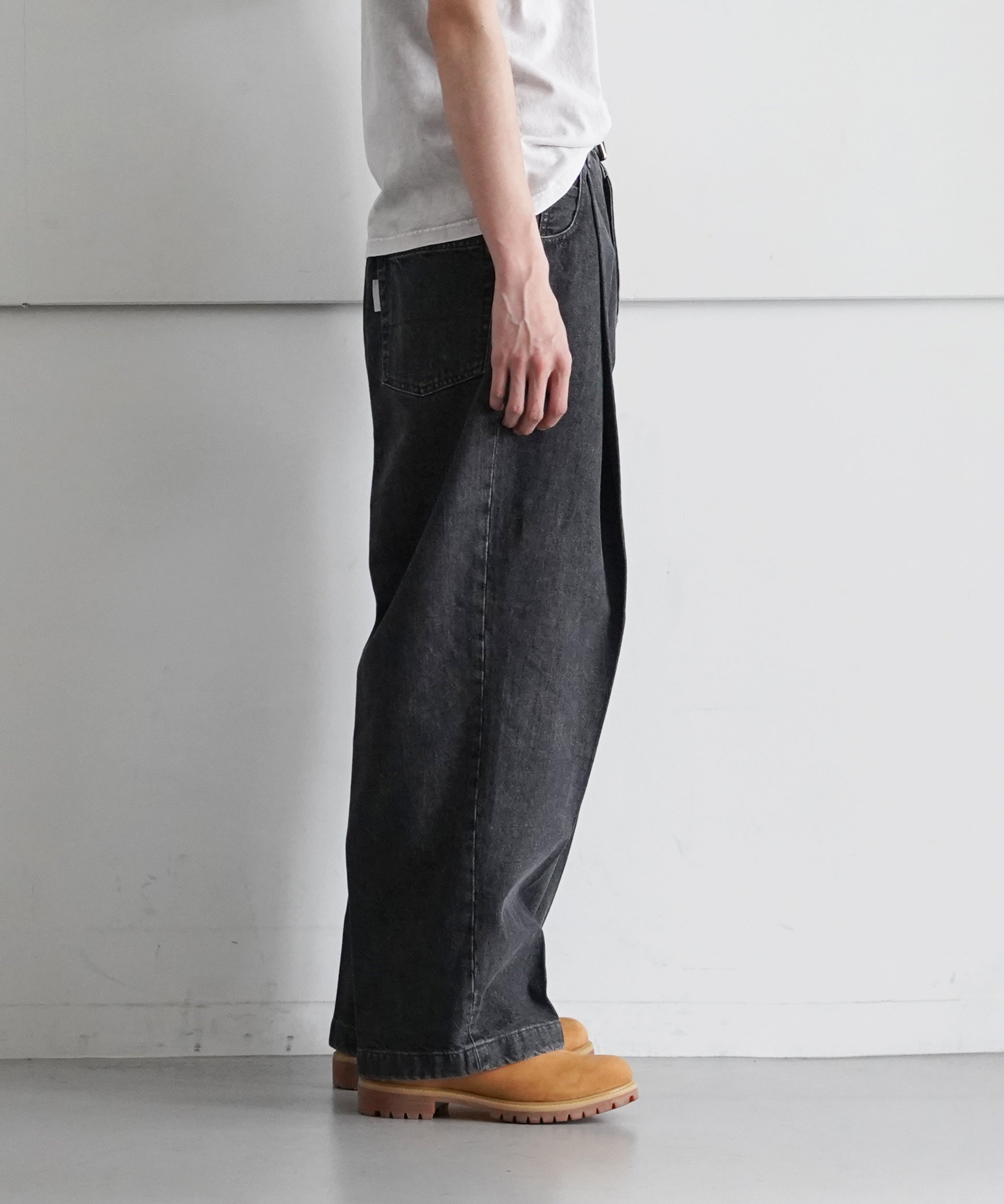 NEONSIGN【ネオンサイン】wide denim slacks -used- 