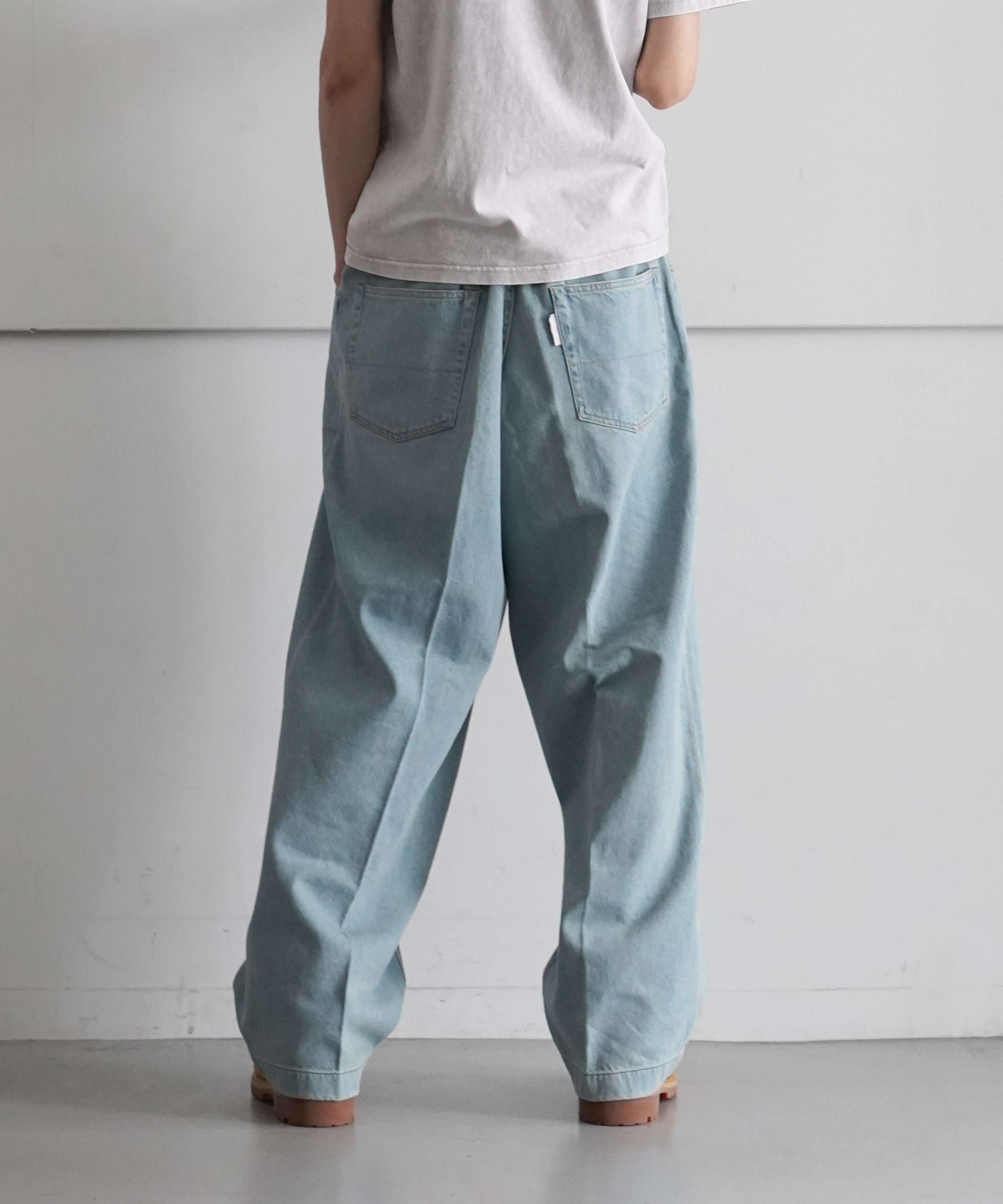 NEONSIGN Wide denim slacks -Used- 