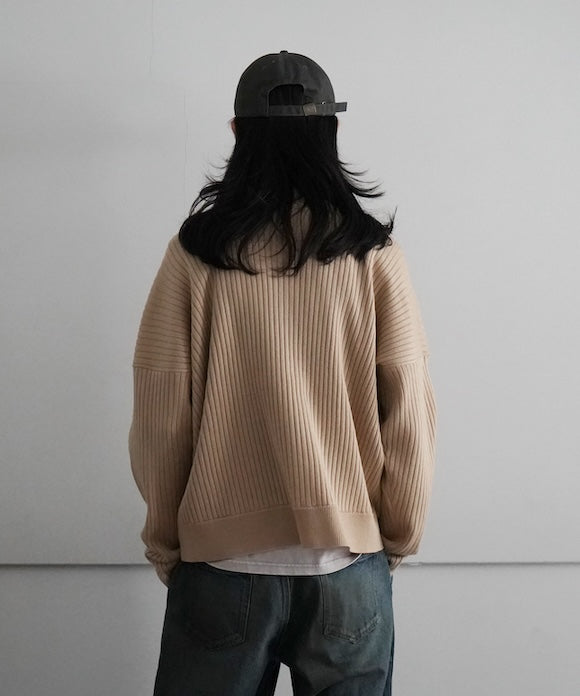 sulvam HIGH NECK ZIP UP KNIT "D.BEIGE"