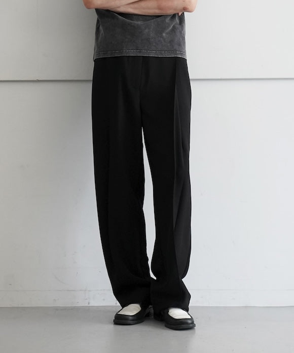 GANNI Light Twill Suiting Relaxed Pleated Pants