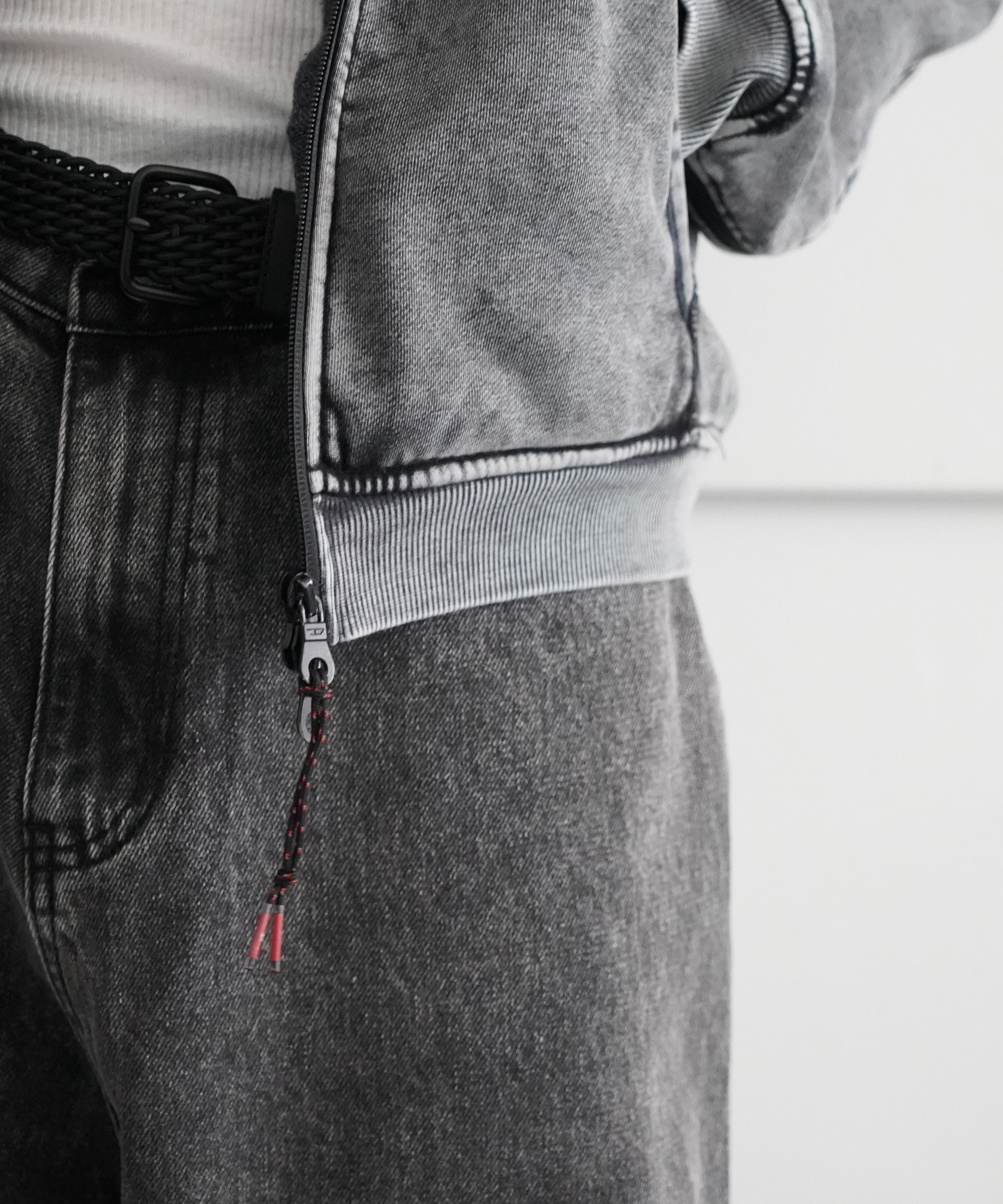 DIESEL【ディーゼル】zip up hoodie 