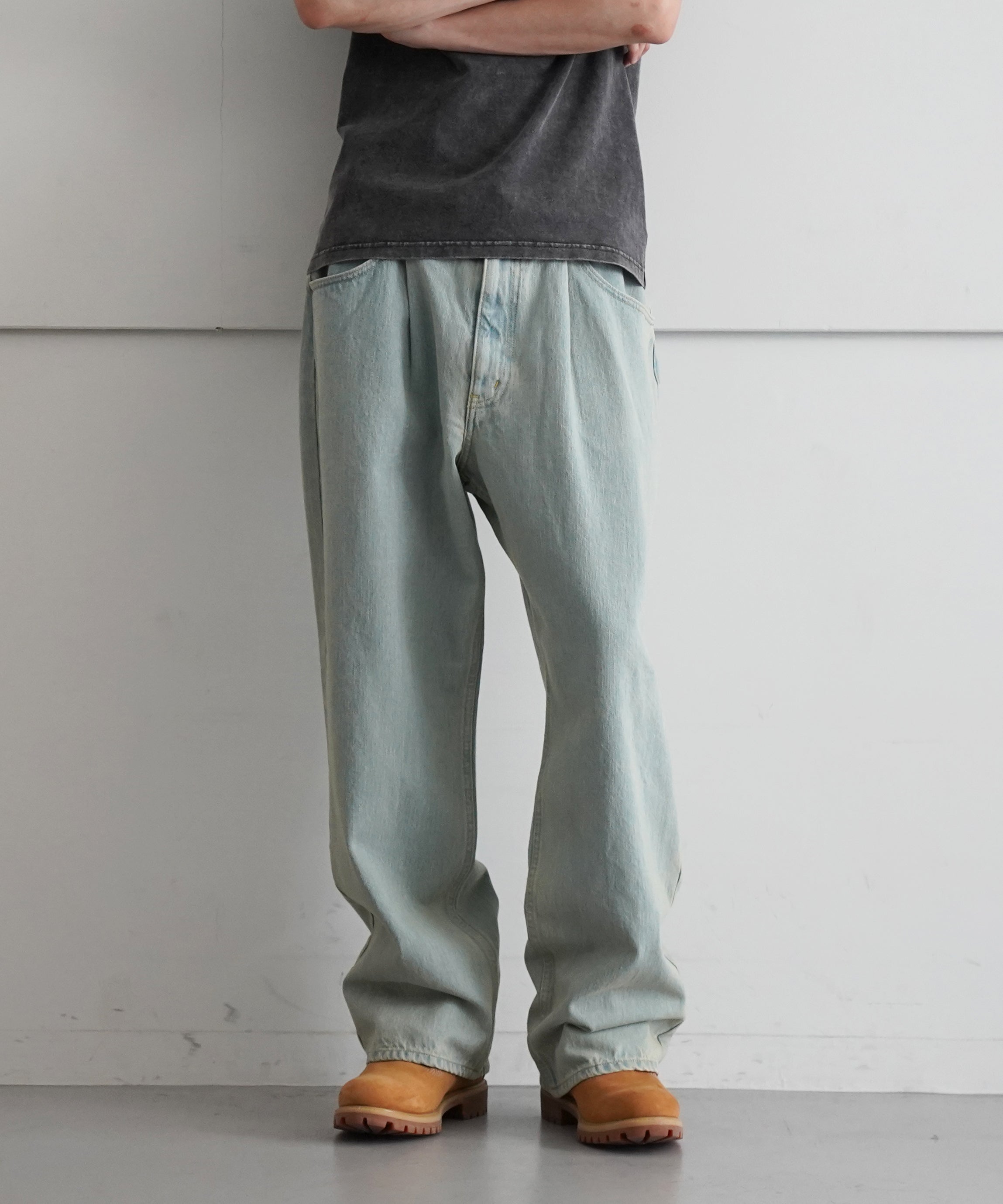 F-LAGSTUF-F COLOR DENIM 1 TUCK PANTS "BEIGE"