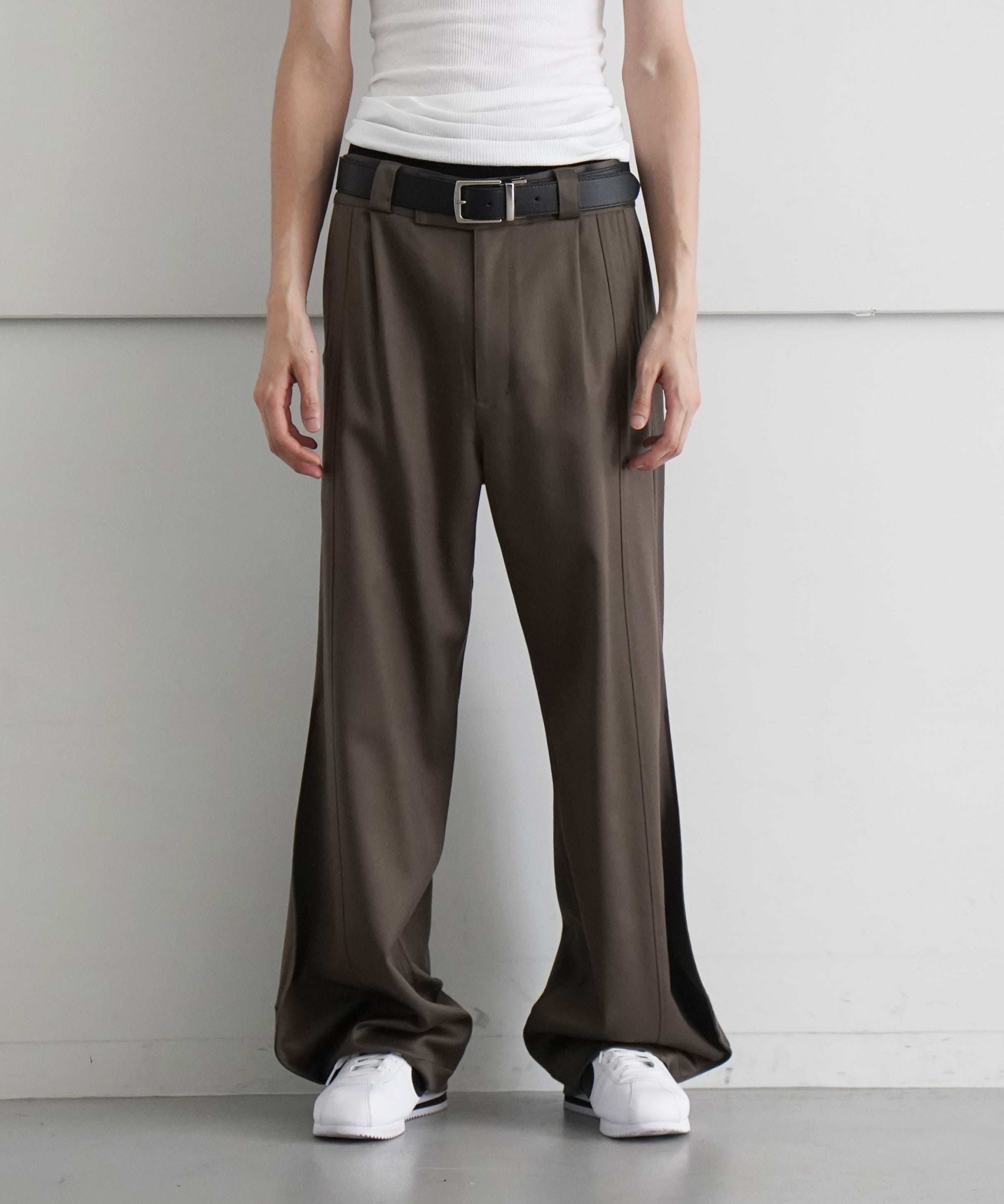 DSC02057.jpg?v=1721708884&