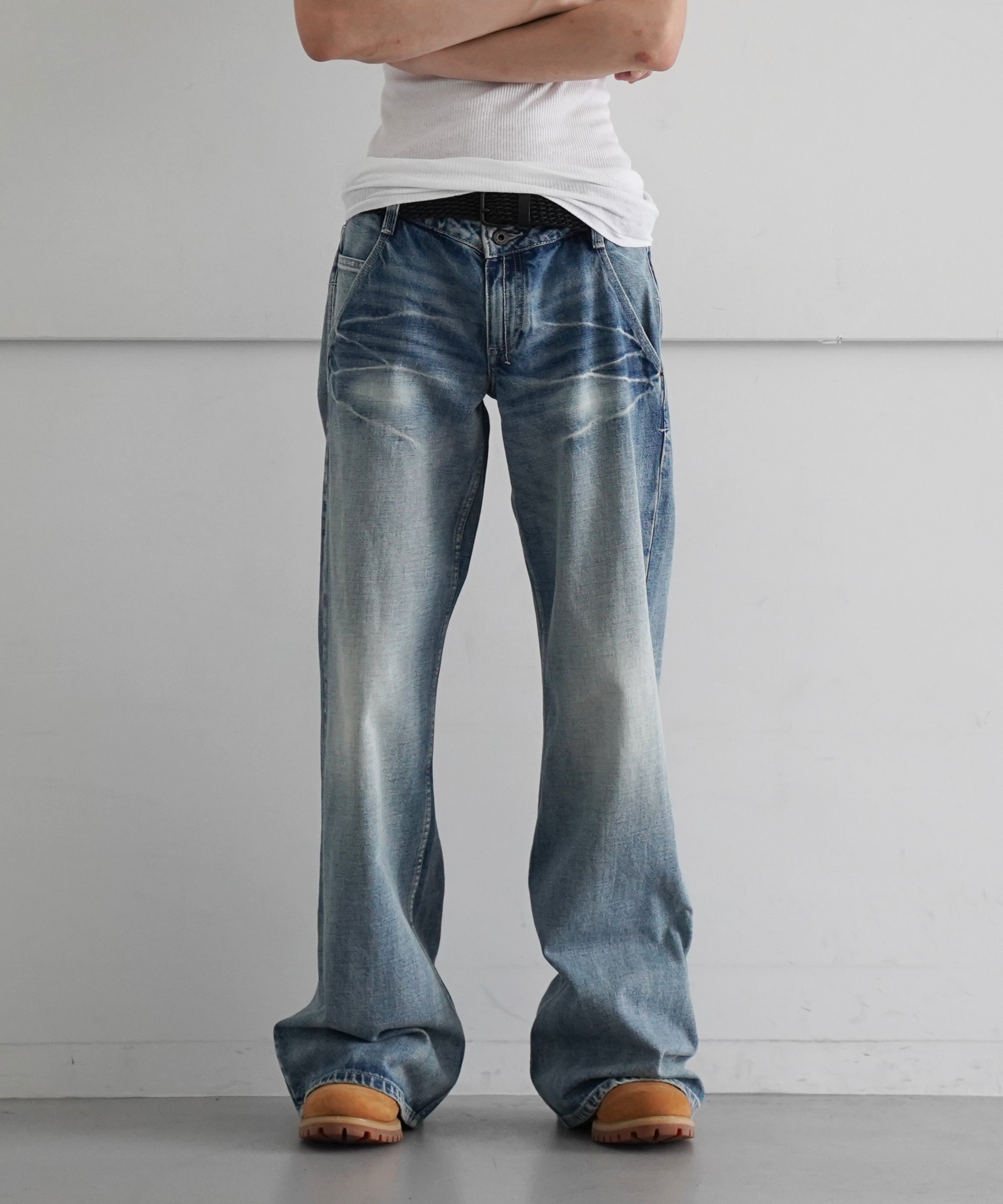 FAX COPY EXPRESS【ファックスコピーエクスプレス】the wide denim in light wash 