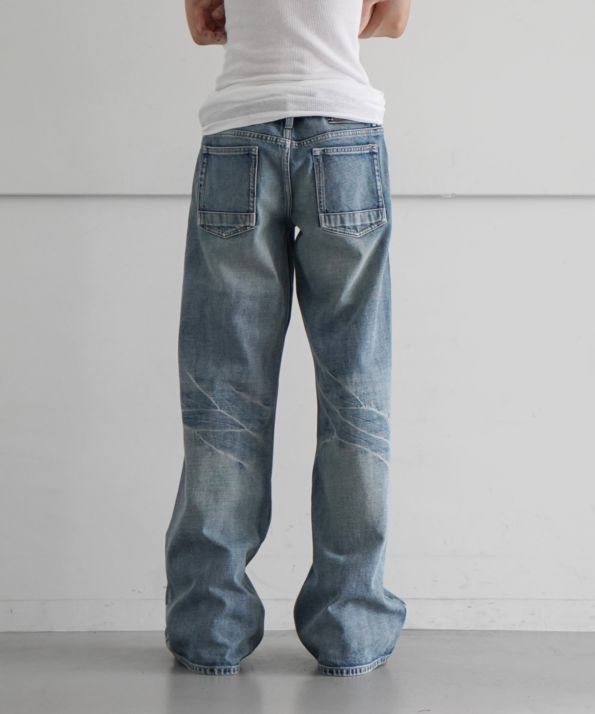 FAX COPY EXPRESS【ファックスコピーエクスプレス】the wide denim in light wash 