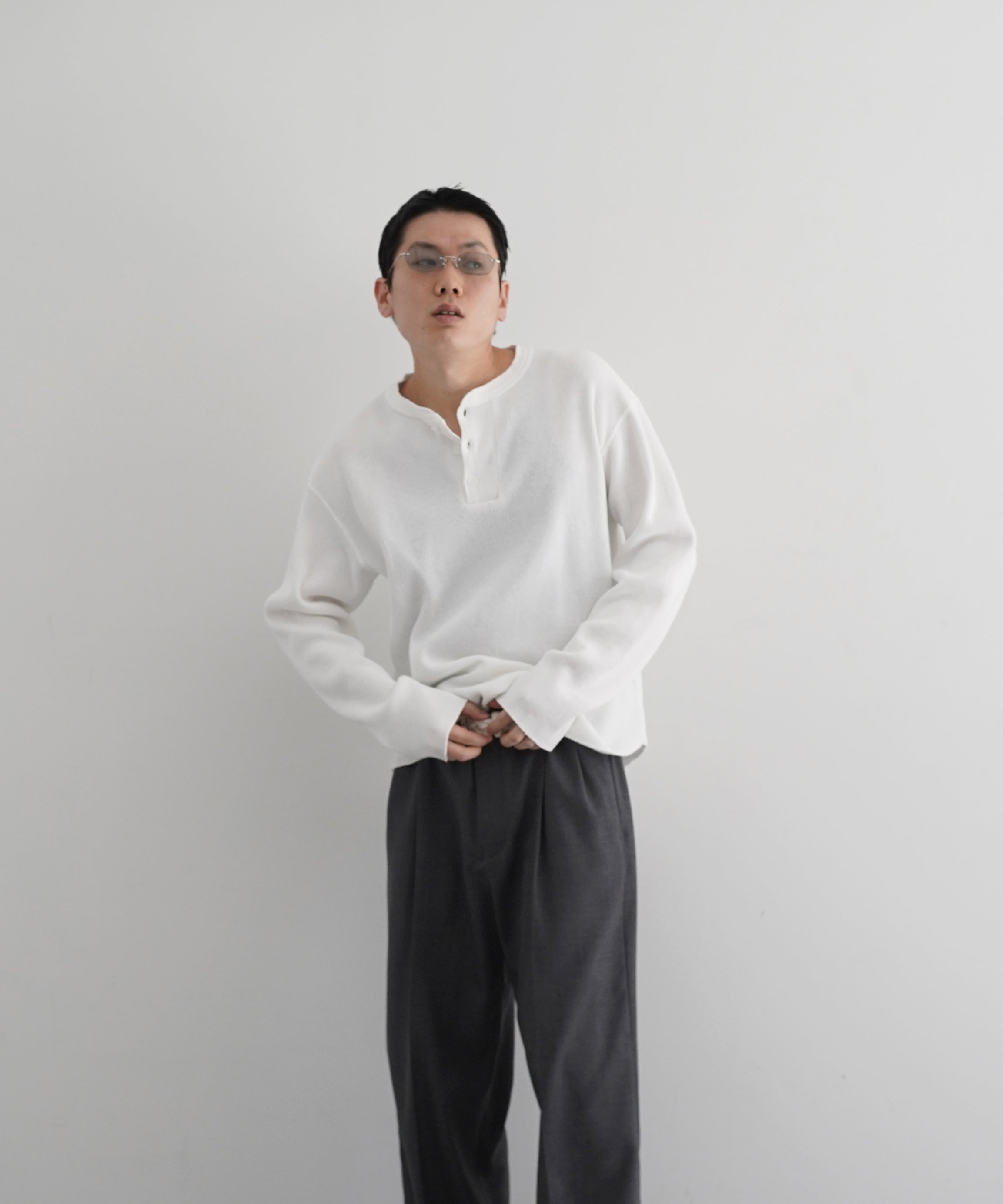 UNUSED Us2536 Long-sleeve henry neck waffle t-shirt "WHITE"