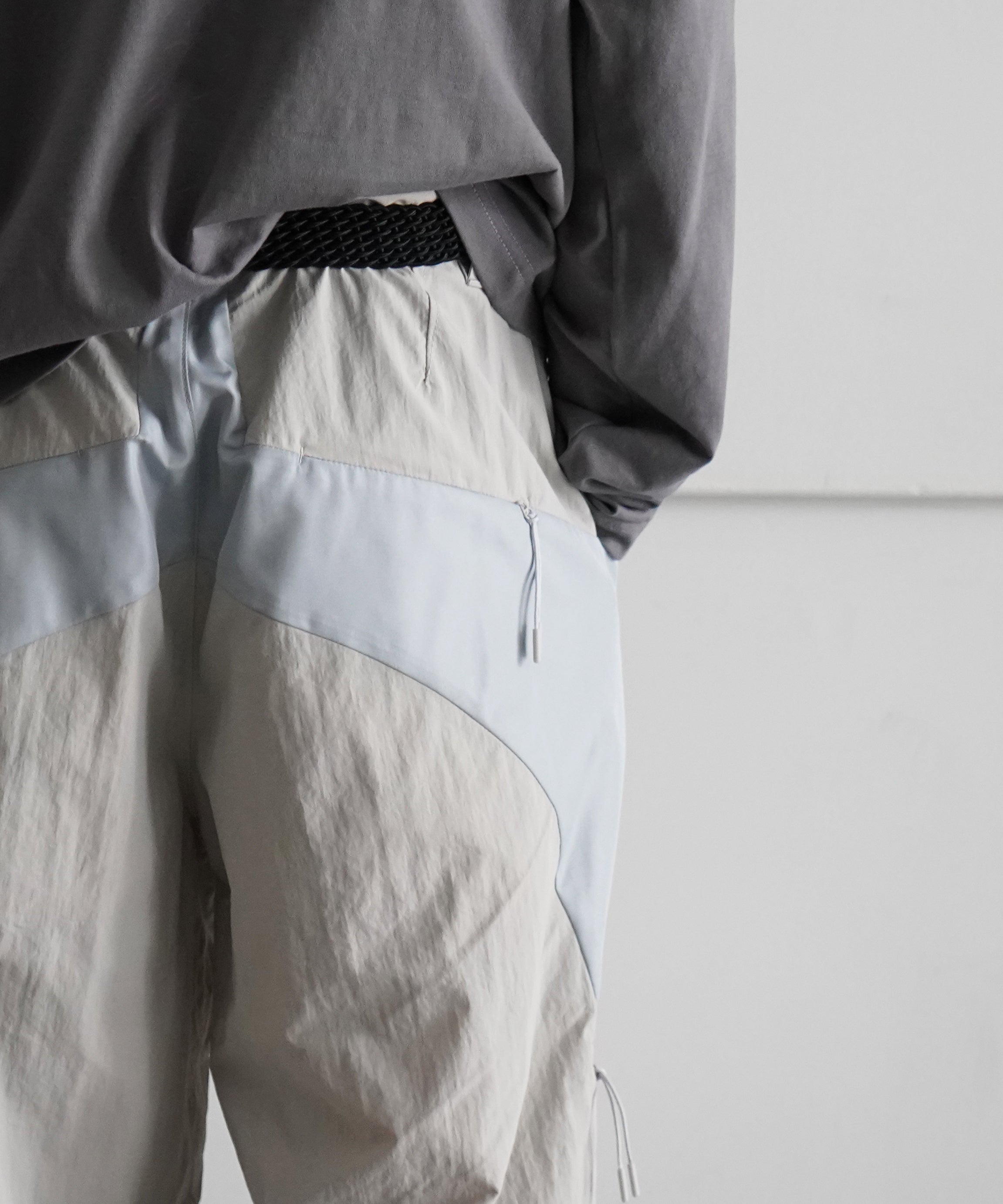 SAN SAN GEAR - 【24AW】コントラスト パンツ / CONTRAST PANTS / ライトグレー | STORY