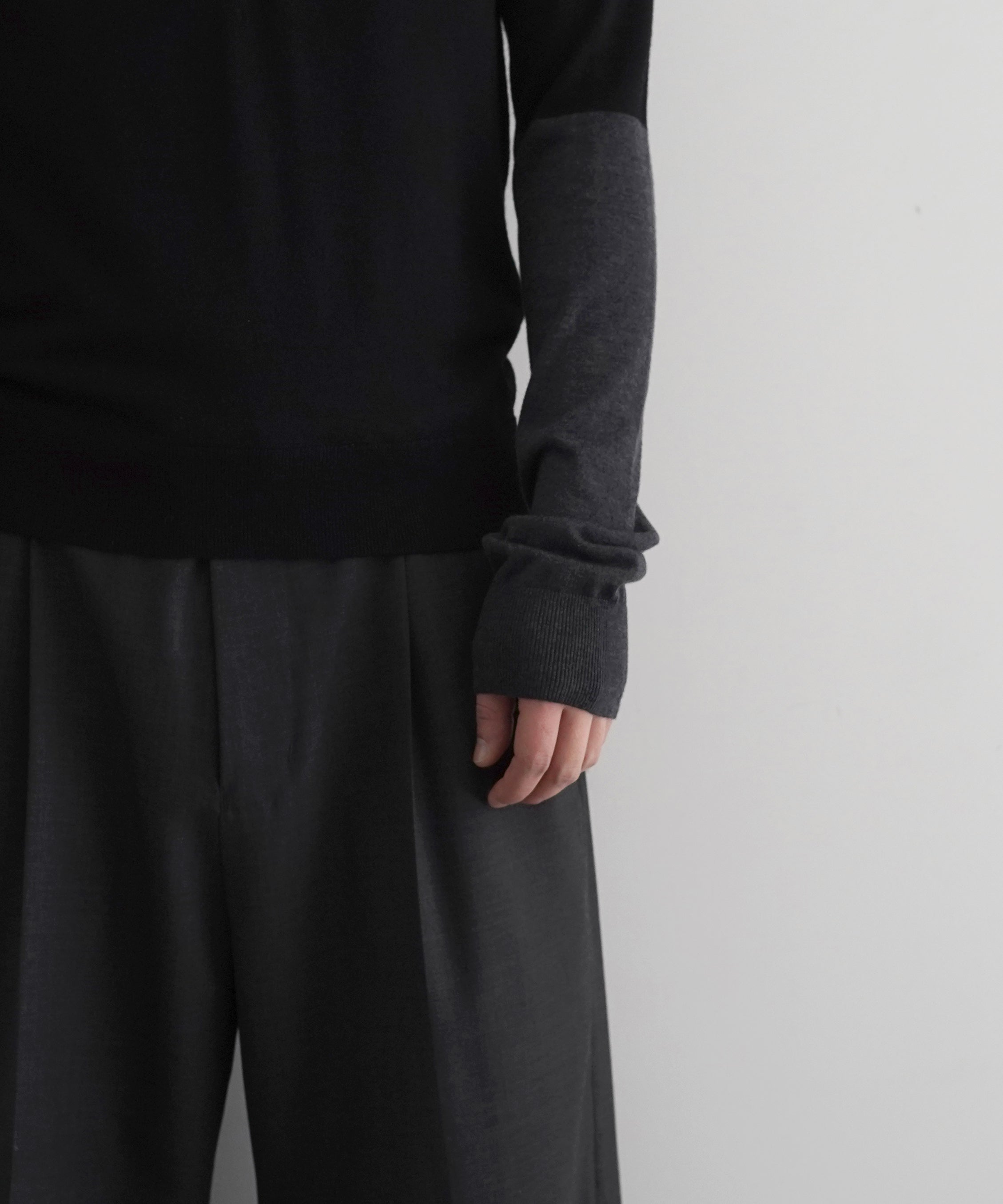 entire studios Split sleeve polo "MATTER"