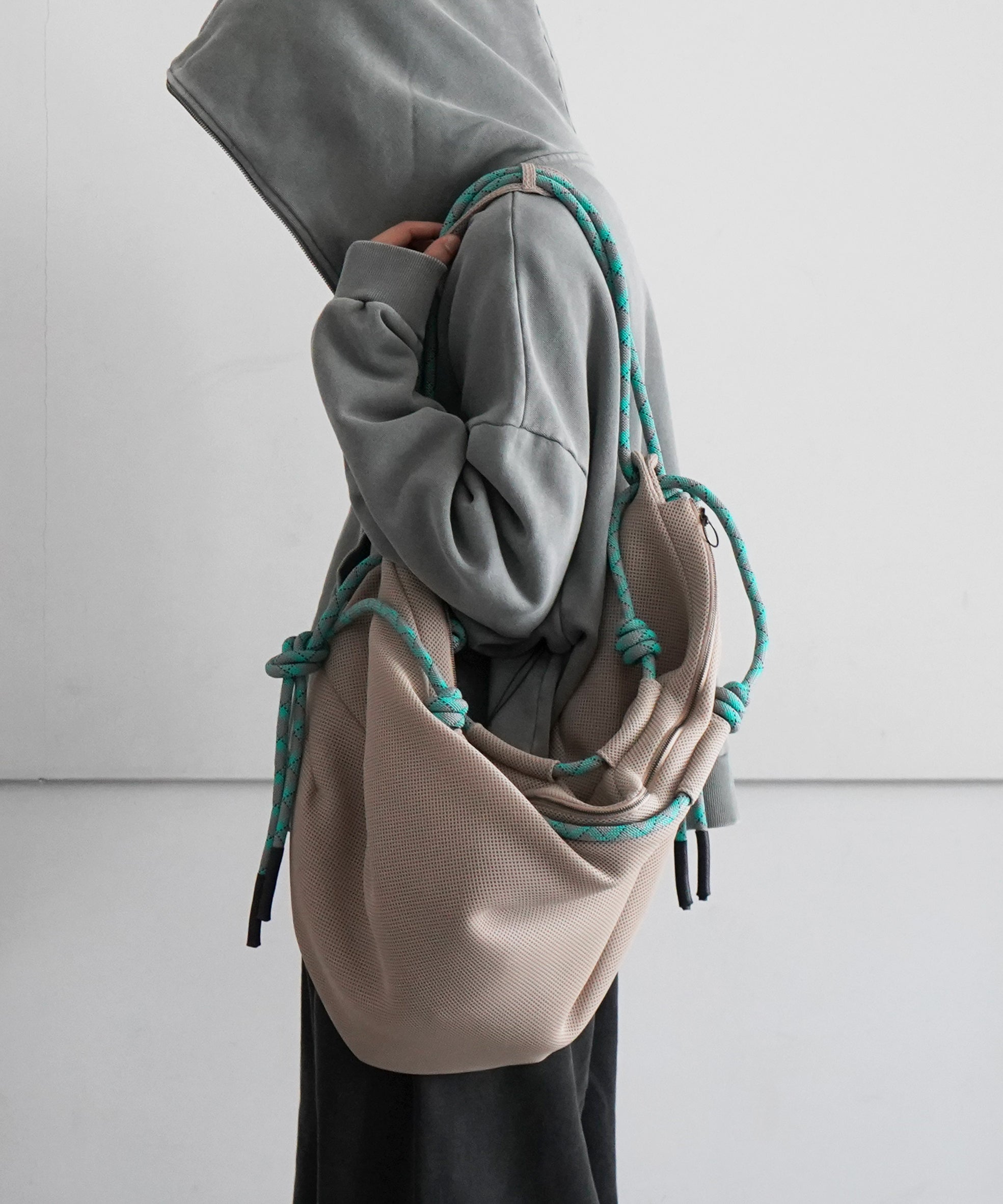 ryaw laid b Leaf Vein BAG