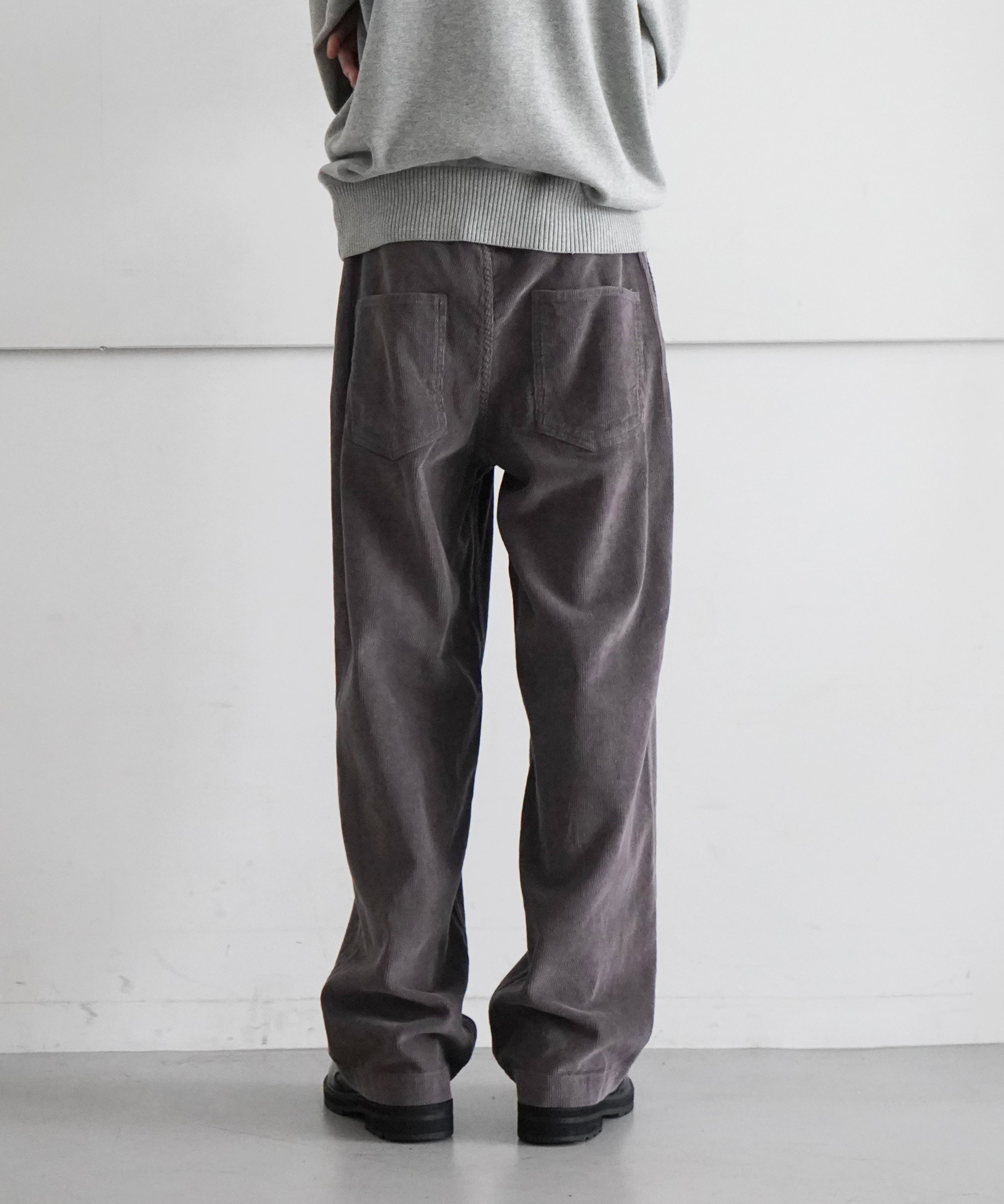 order【オーダー】loose corduroy pants 