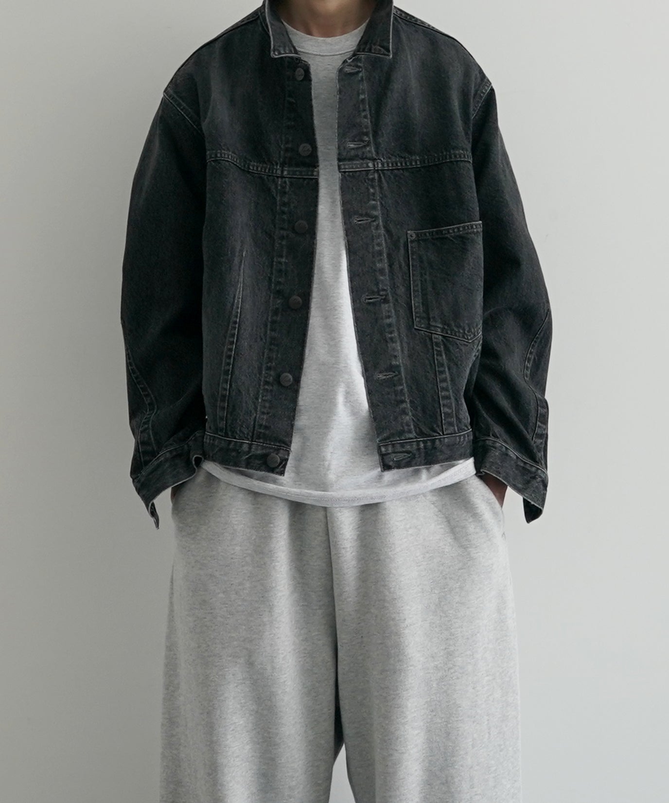 【Needles】デニム ダーツ ジャケット コットン すぐ届く 黒 紺 NEEDLES（ニードルズ）Darts Bottom Jean Jacket - 12oz Denim