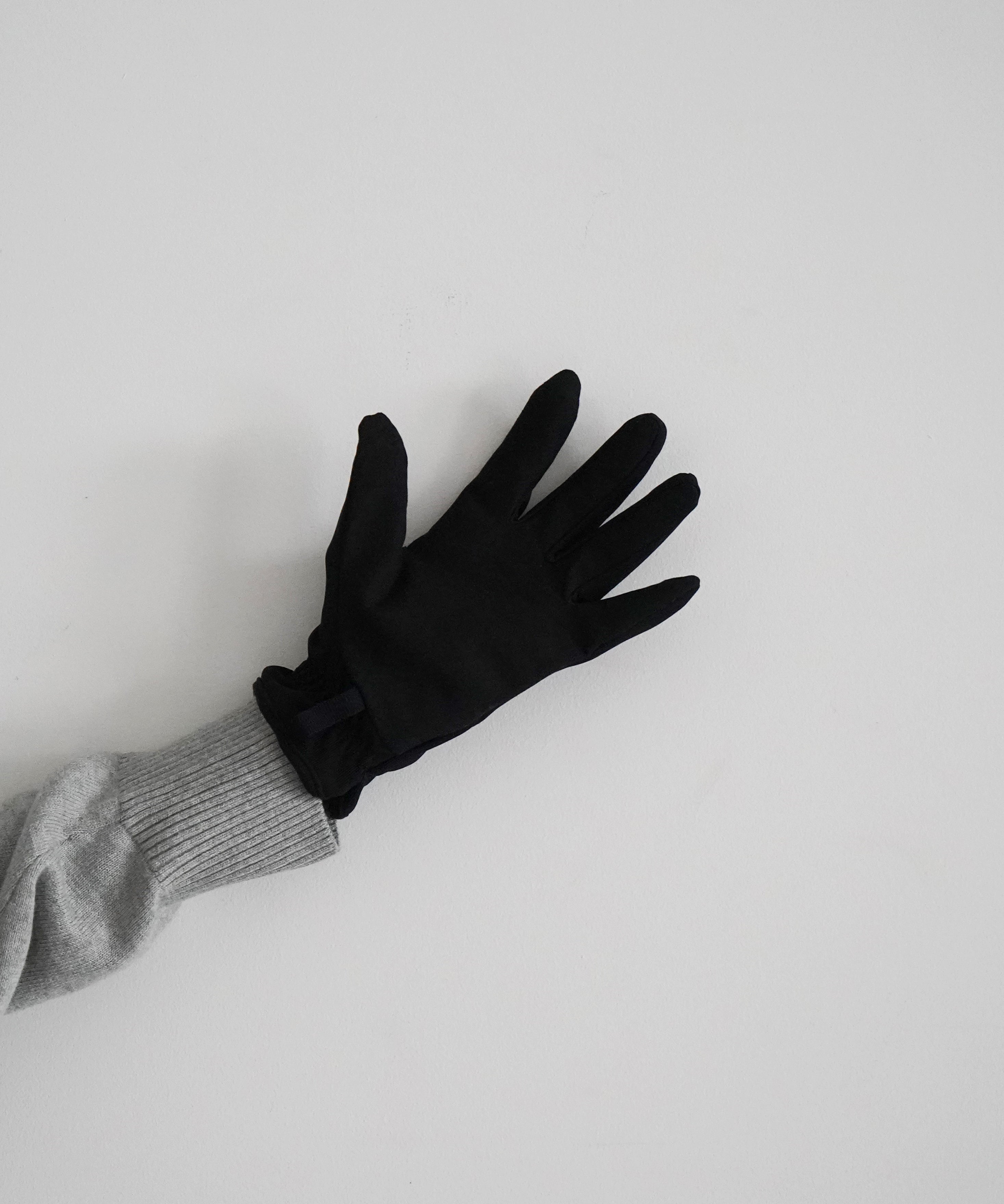 ROA Gloves "BLACK"